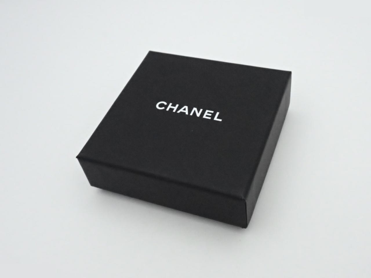 Coco Rhinestone Brooch C25C (with box) — view 4