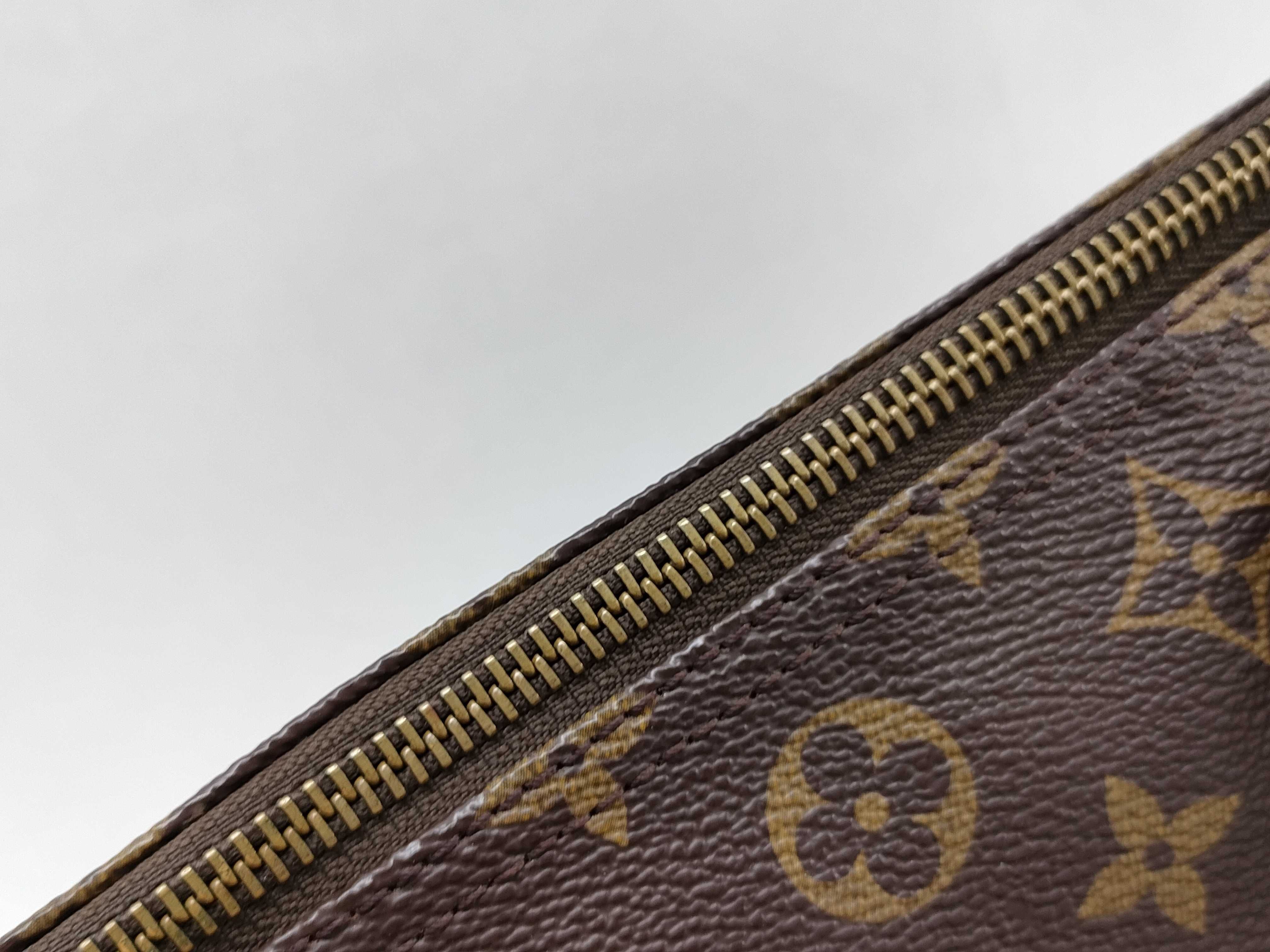Monogram Louis Vuitton Speedy 30 Monogram Handbag — view 6