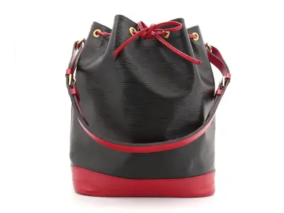 Epi Noé Shoulder Bag