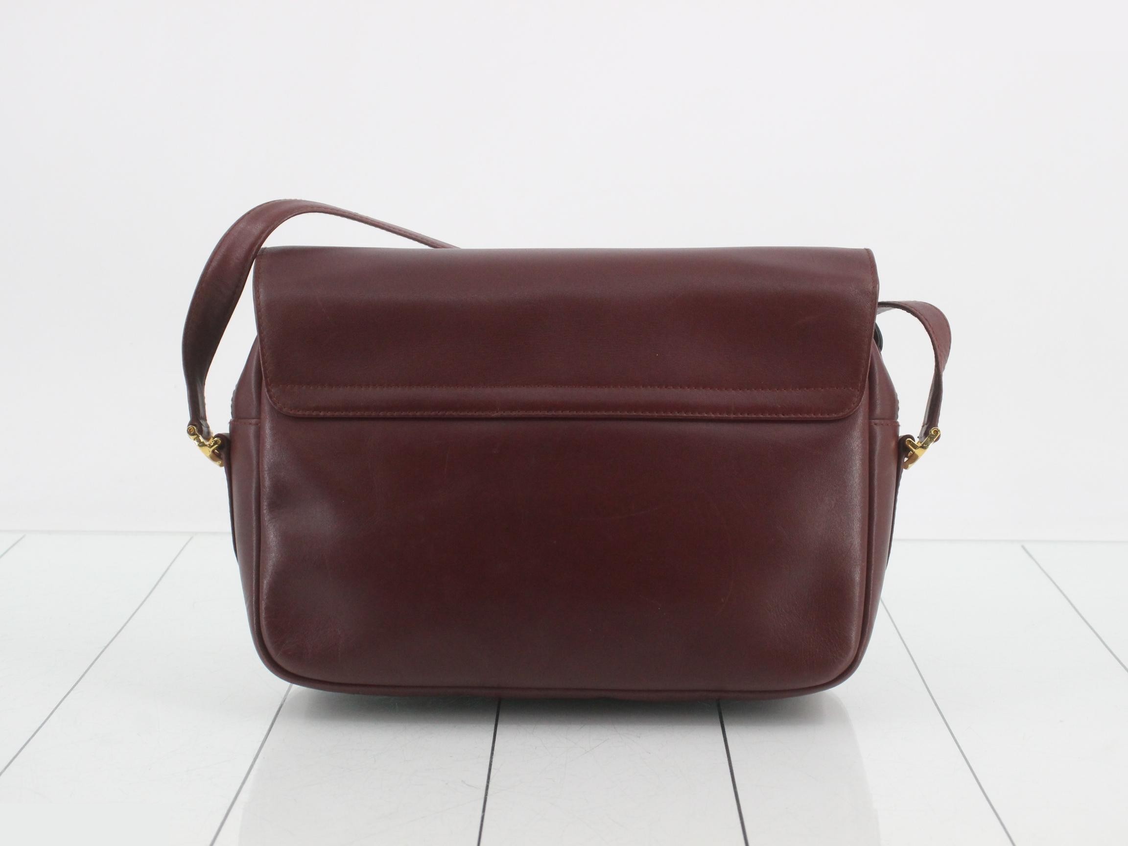 Must Line (Bag) - Shoulder Bag — view 2