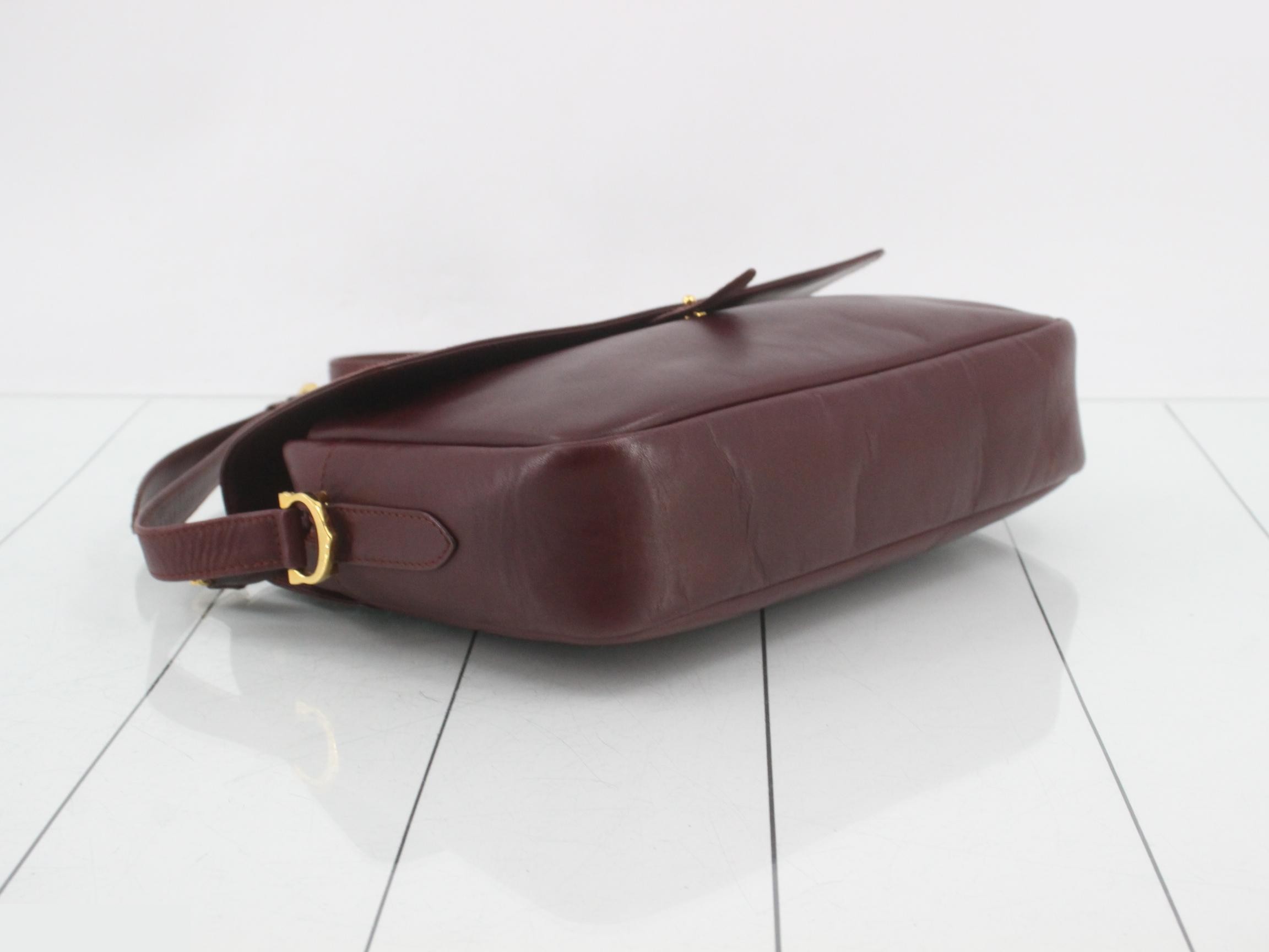 Must Line (Bag) - Shoulder Bag — view 5