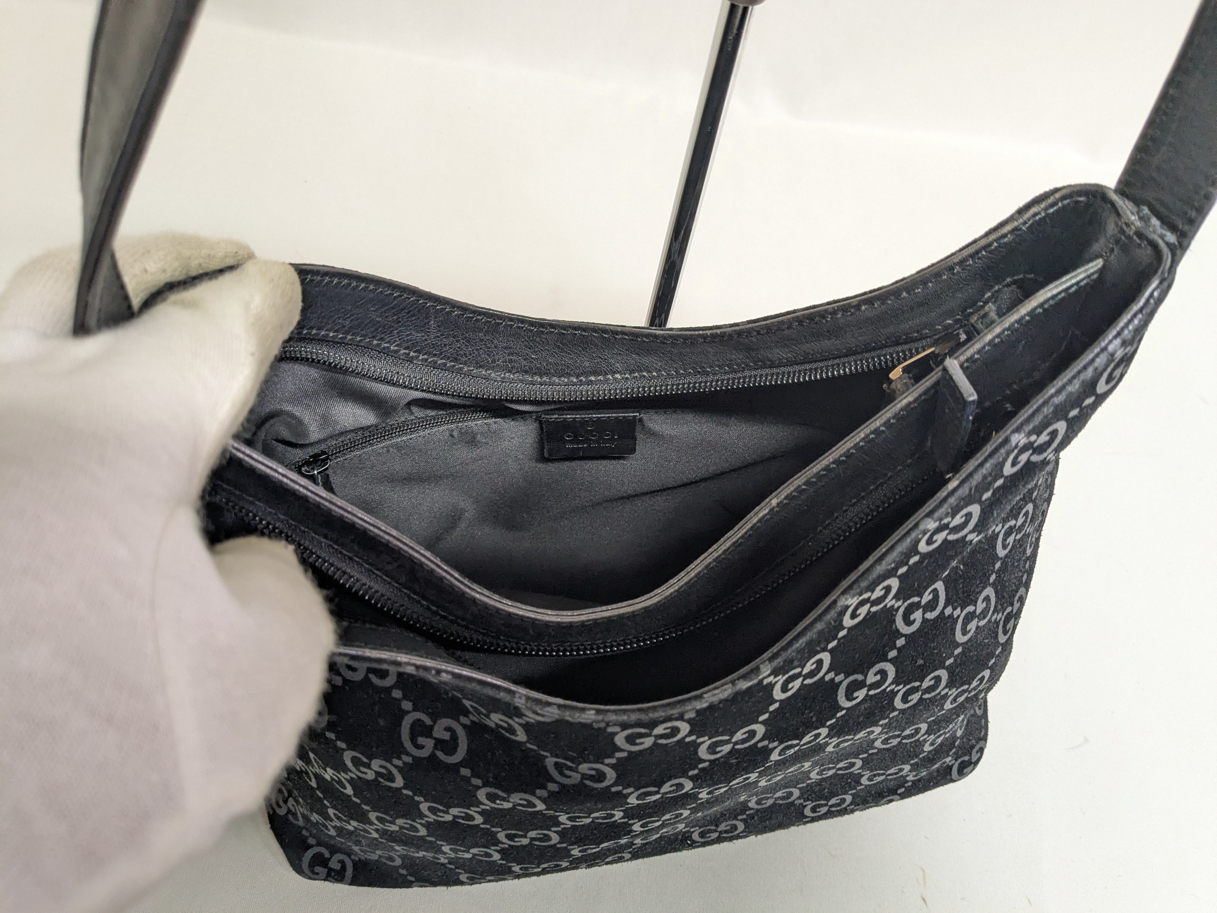 001 3778 One-Shoulder Bag — view 7
