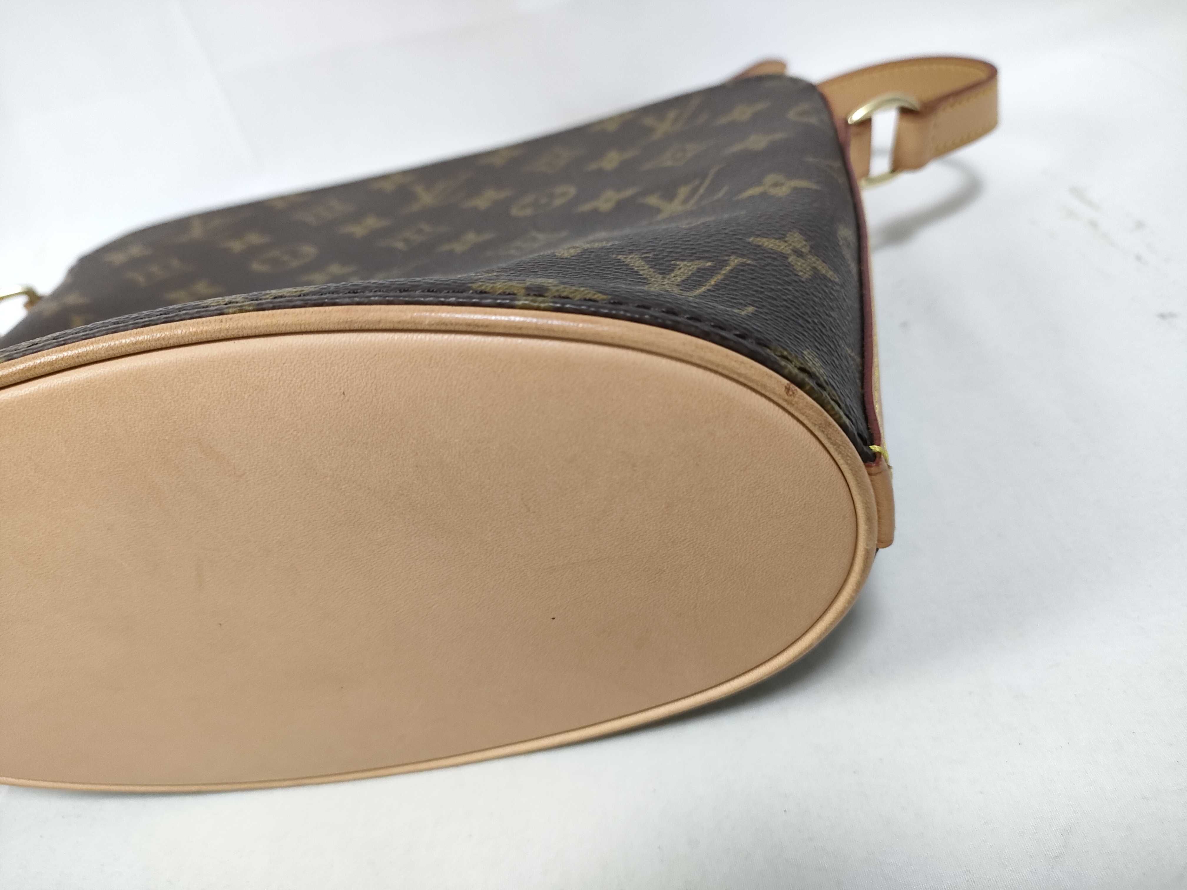LV Monogram Druot Shoulder Bag — view 4