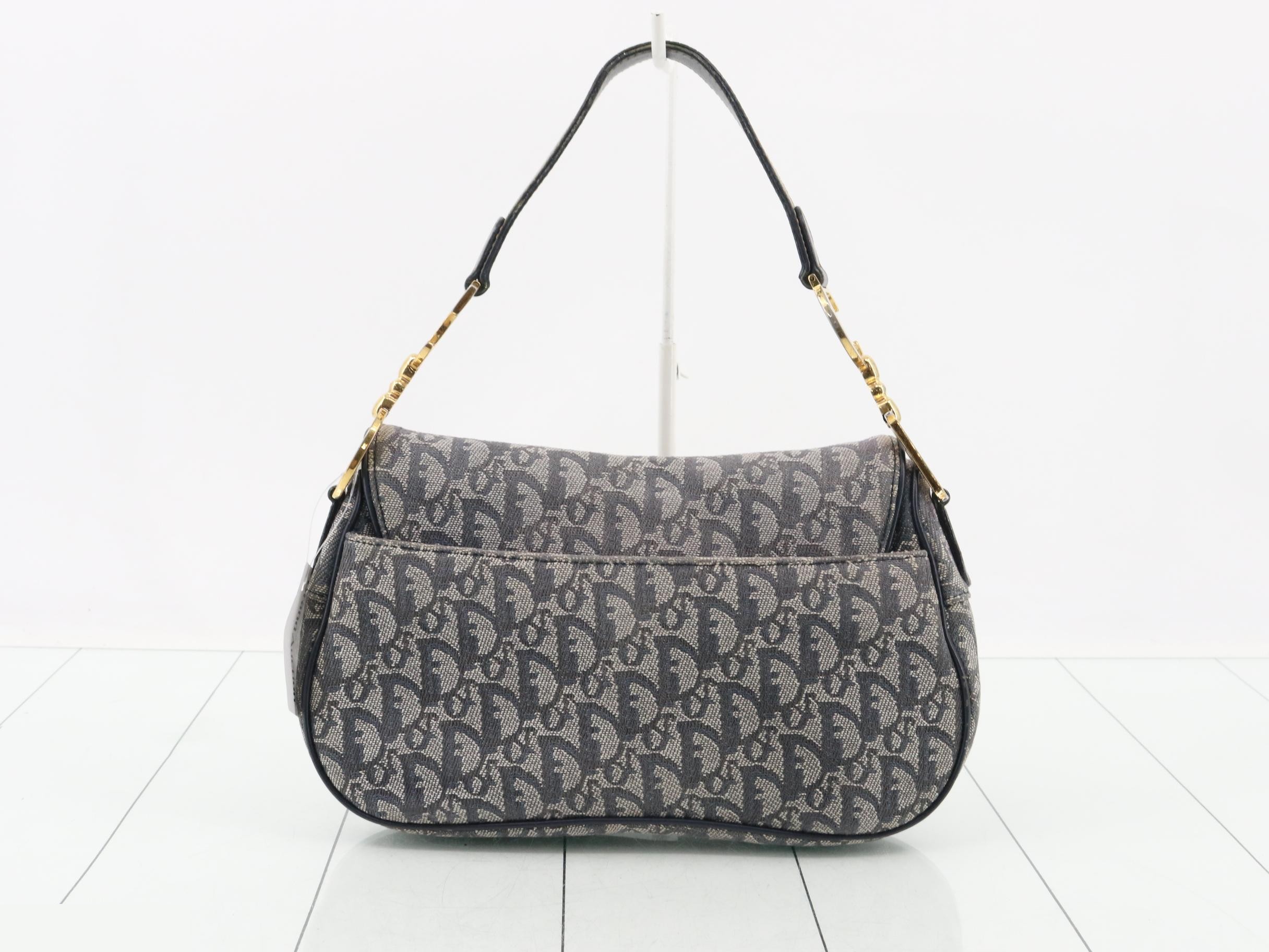 Saddle Trotter (Bag) - Shoulder Bag — view 2