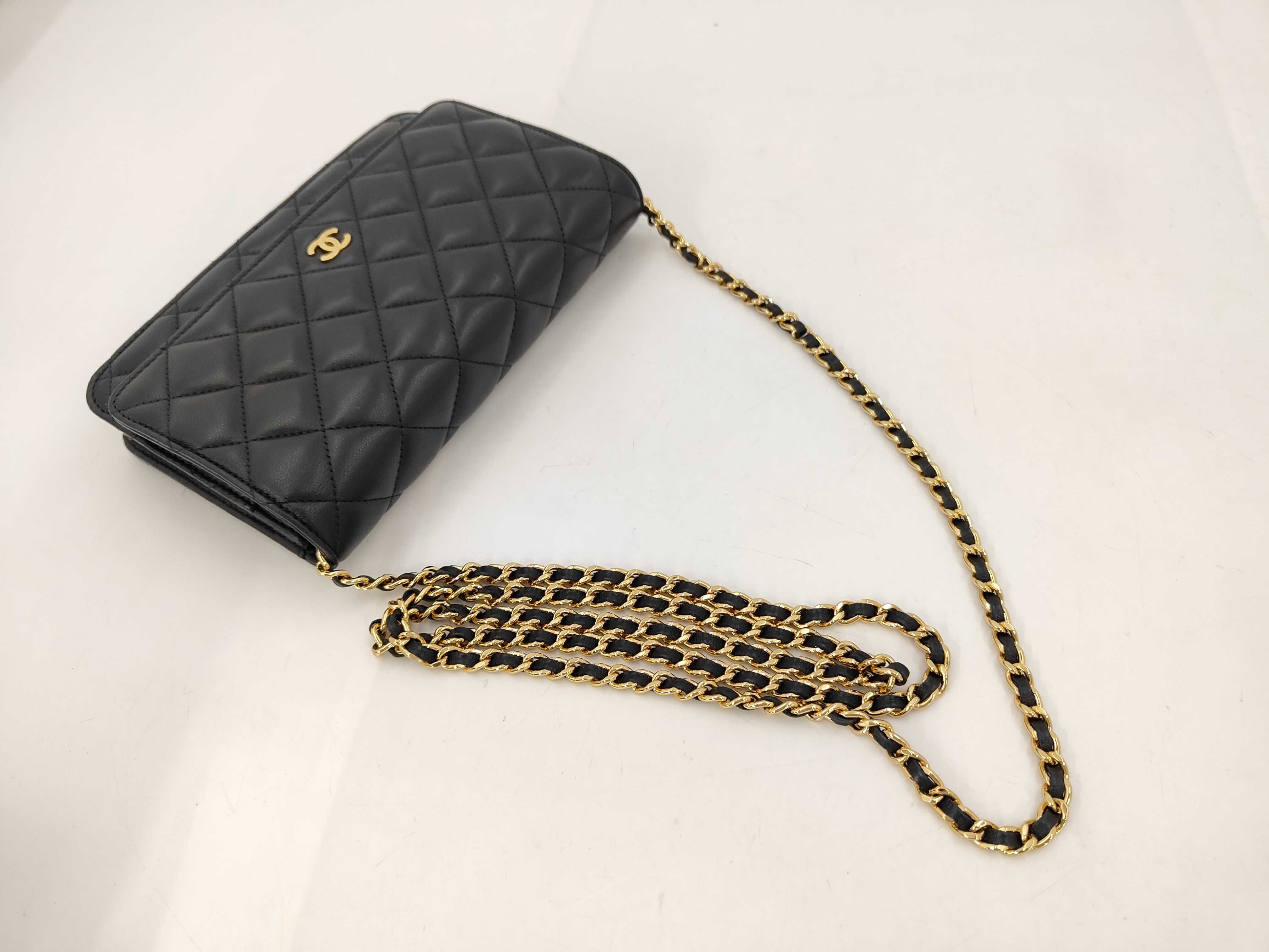 WOC Chain Bag Shoulder Bag — view 6