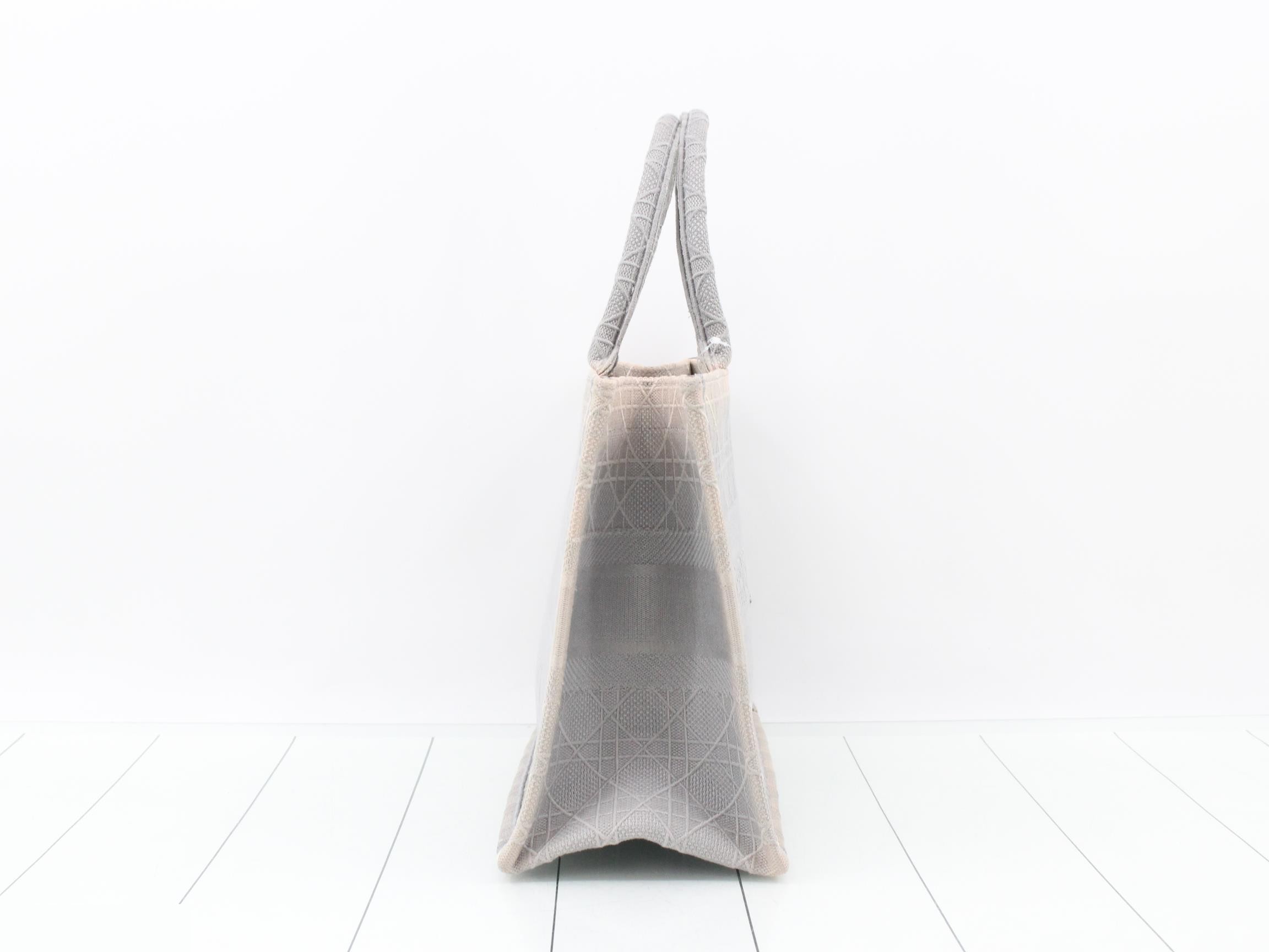 Book Tote Medium Tote Bag — view 4