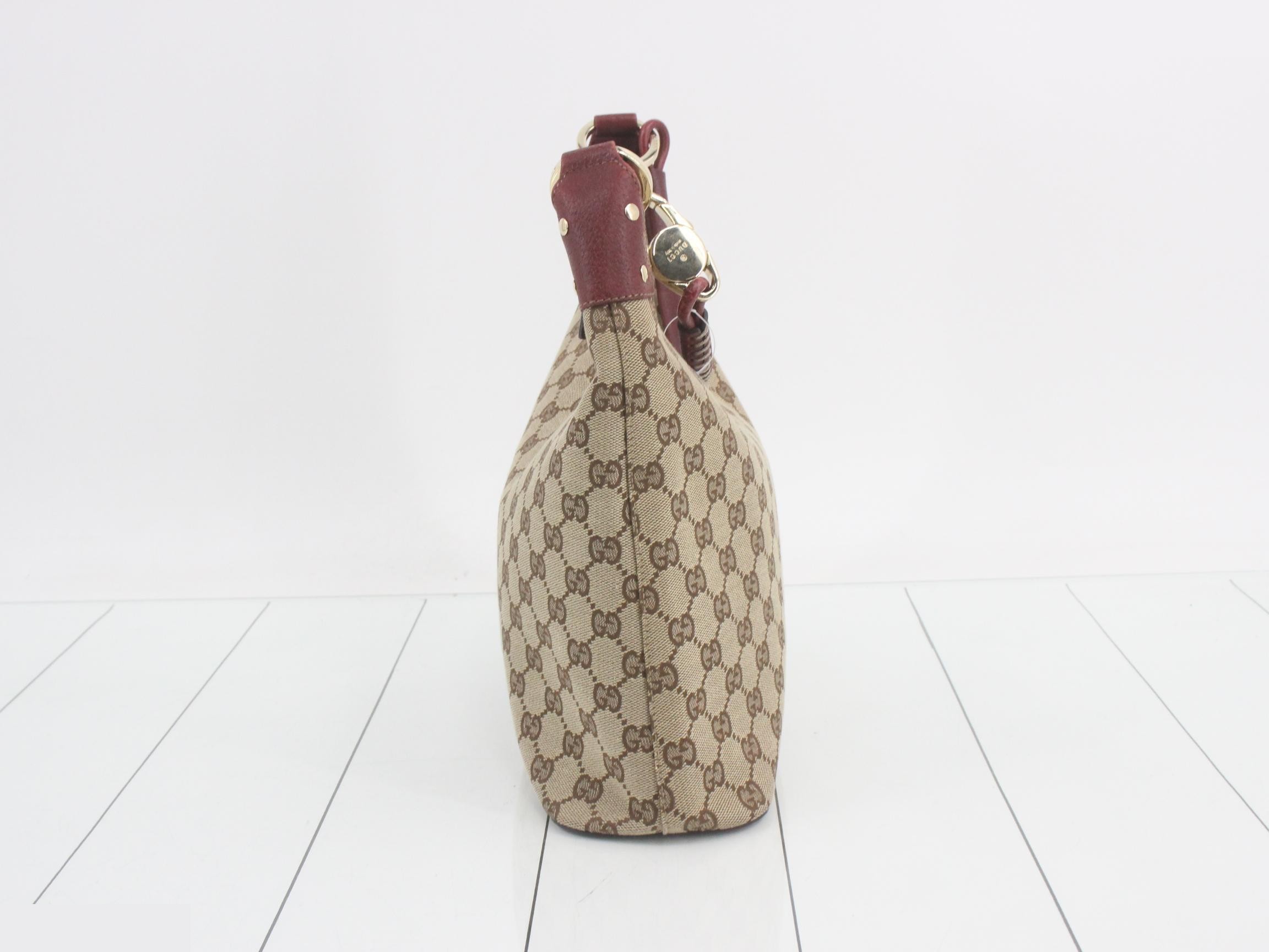 GG Canvas (Bag) - Shoulder Bag — view 4