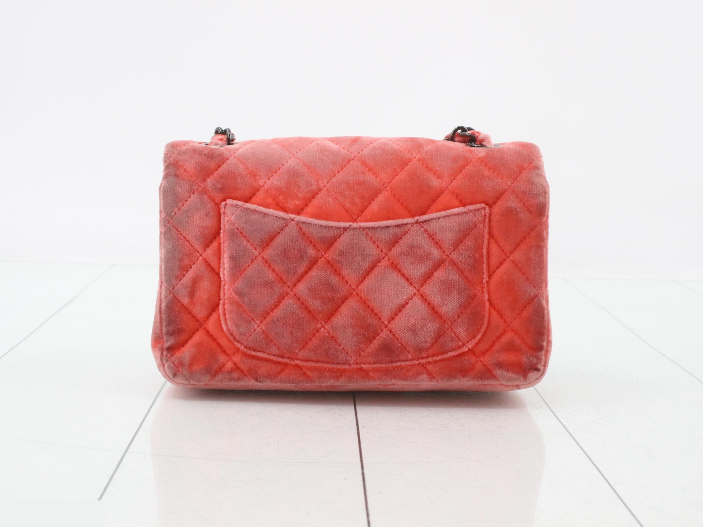Icon Series (Bags) - Shoulder Bag — view 2