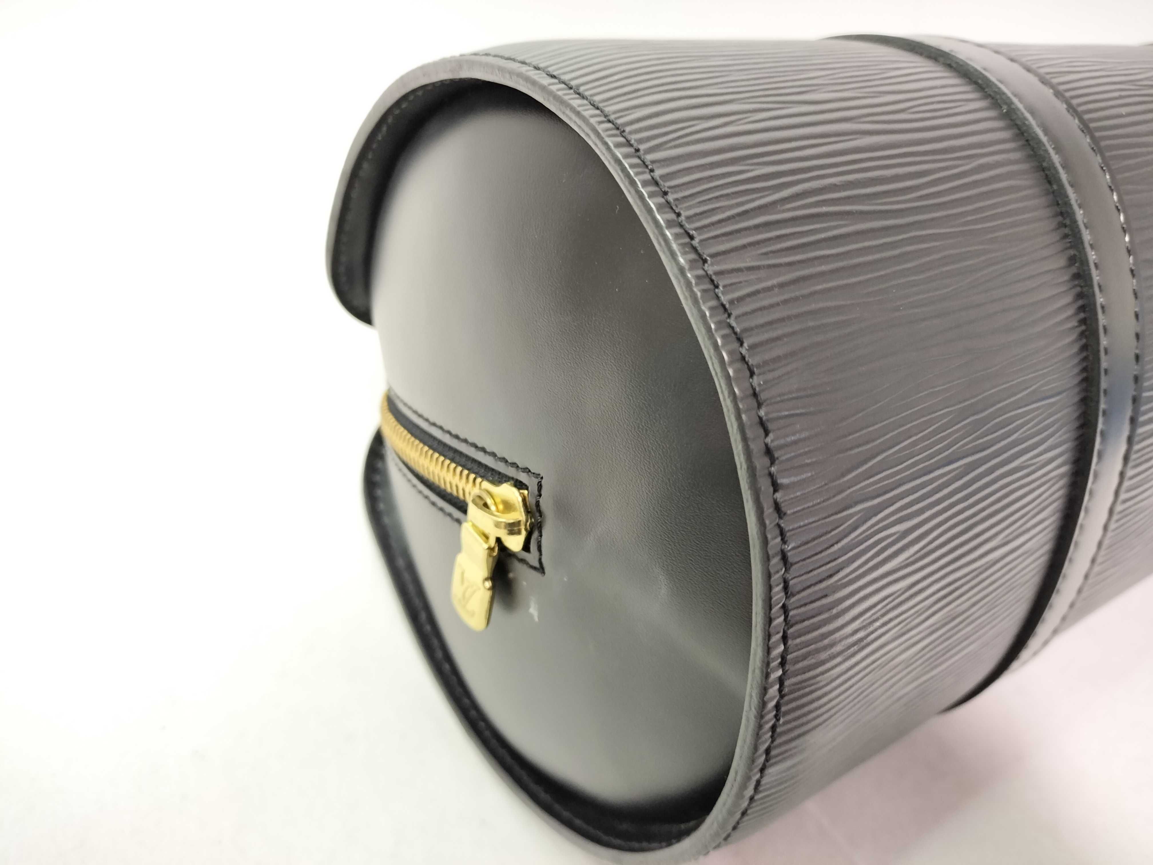 Epi Soufflot M52222 AR0949 Black Pouch Handbag (Damaged Strap) — view 9