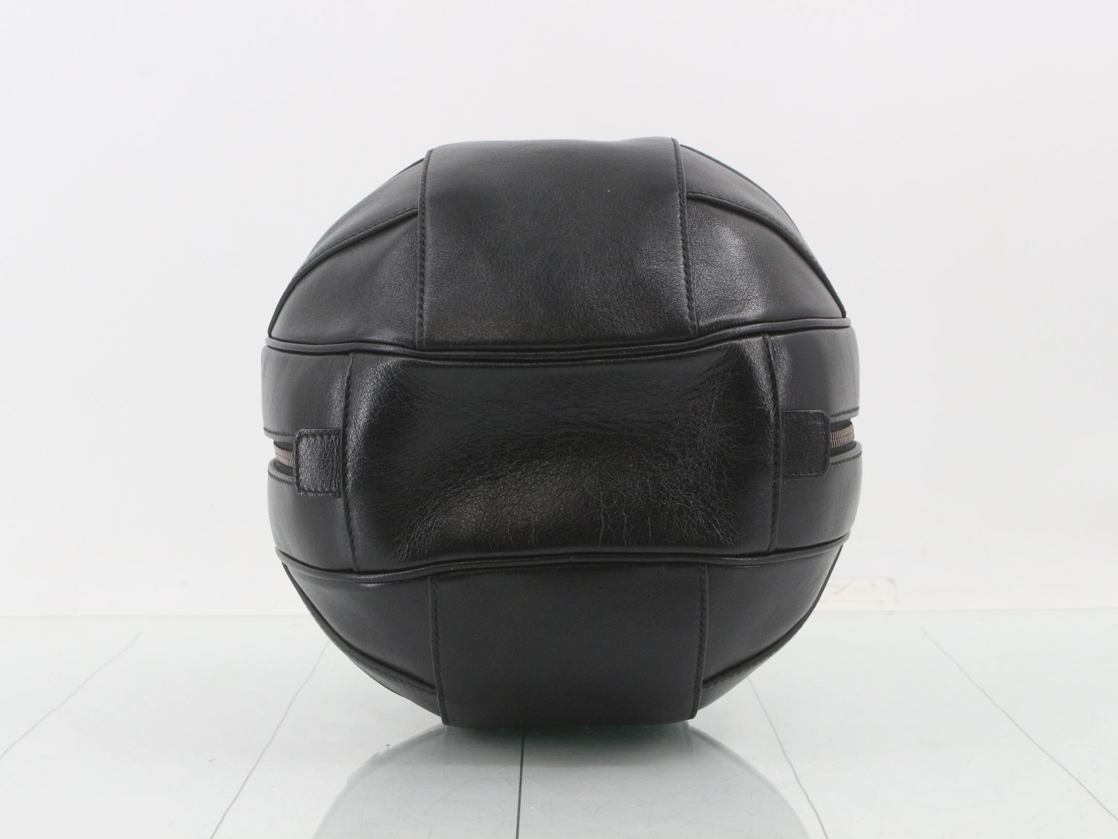 Basketball-shaped leather handbag — view 3