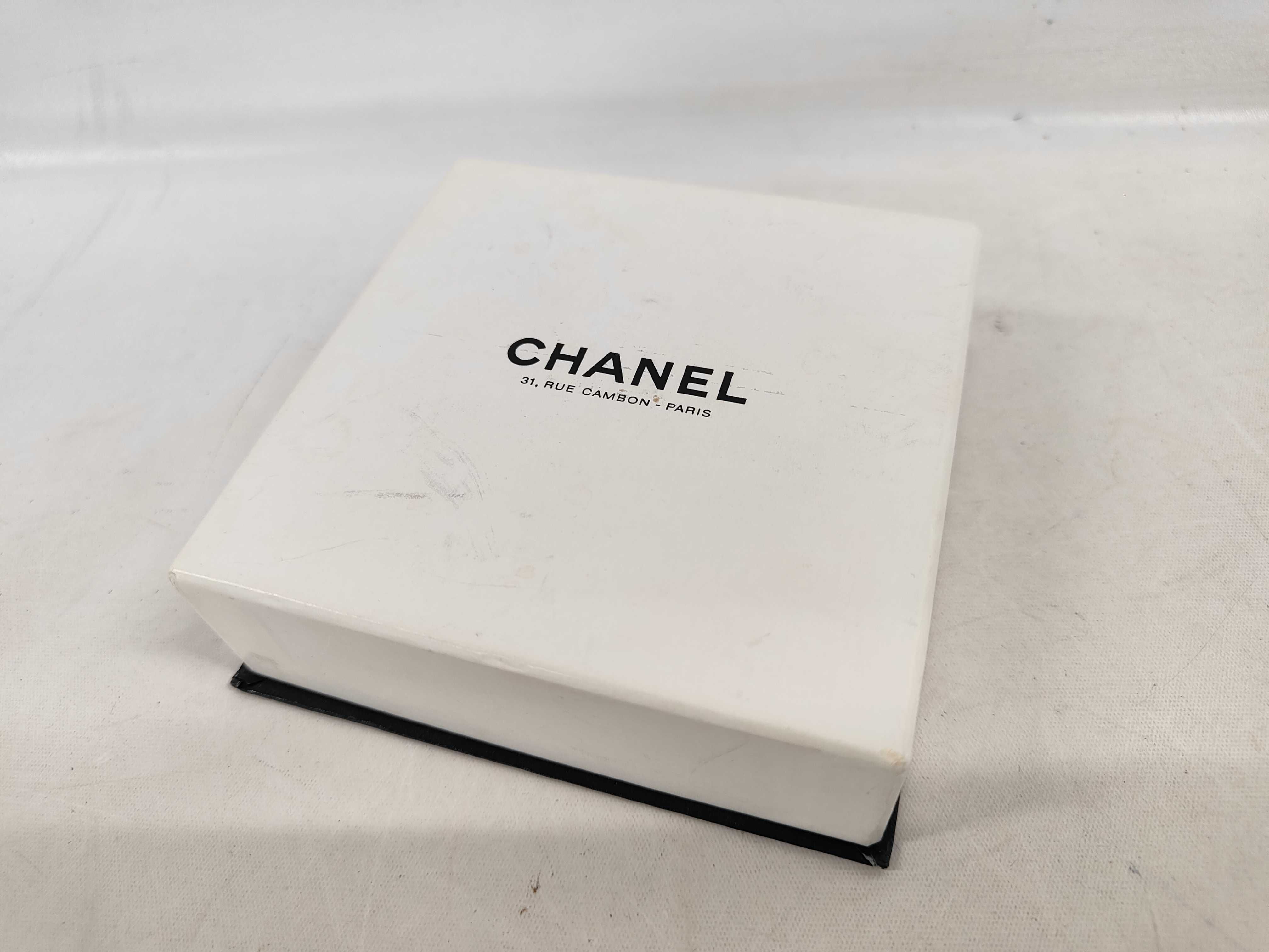Sport 94A Brooch Gripoix Brooch — view 10