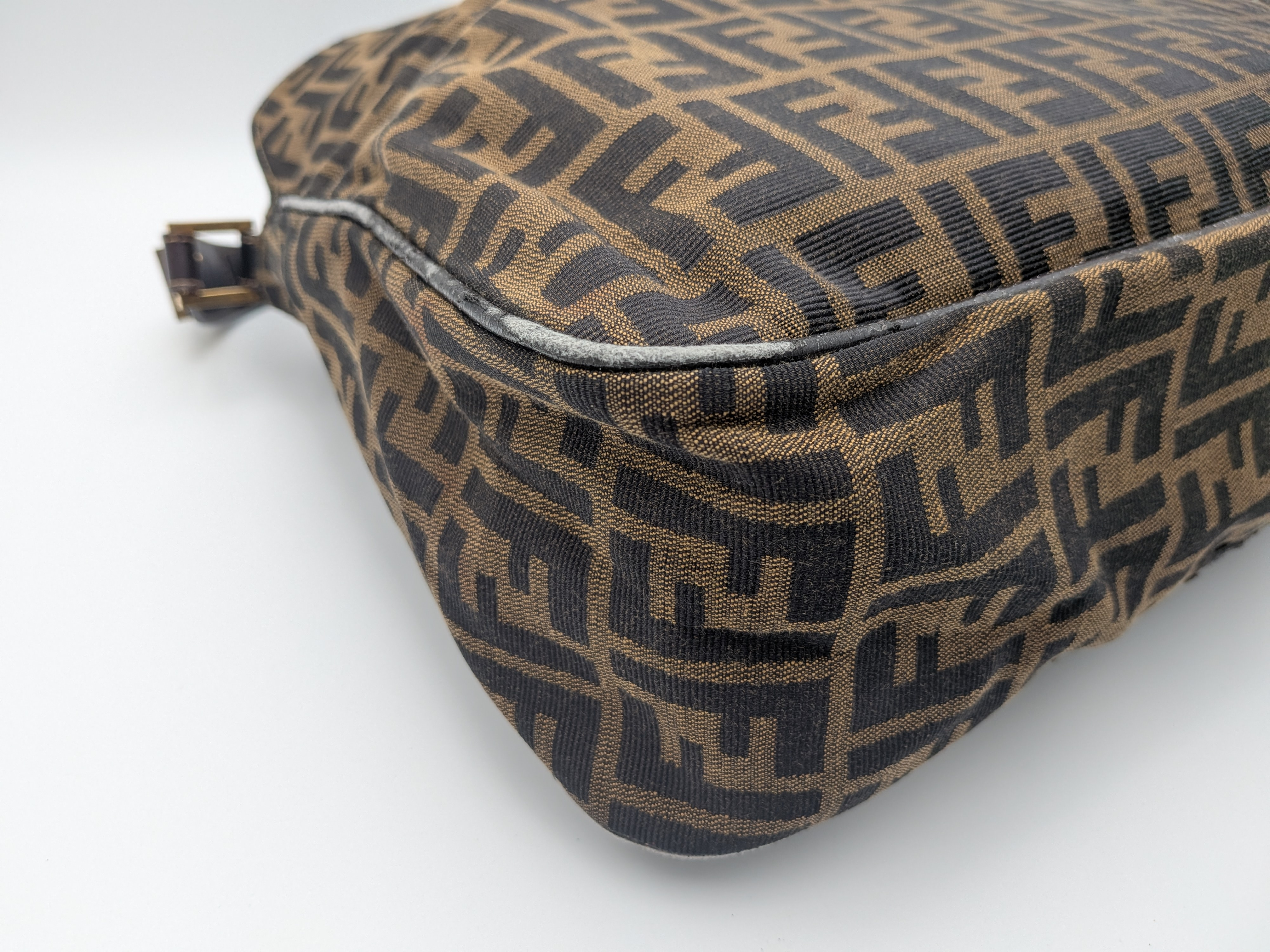 Mamma Bucket Zucca Shoulder Bag — view 5
