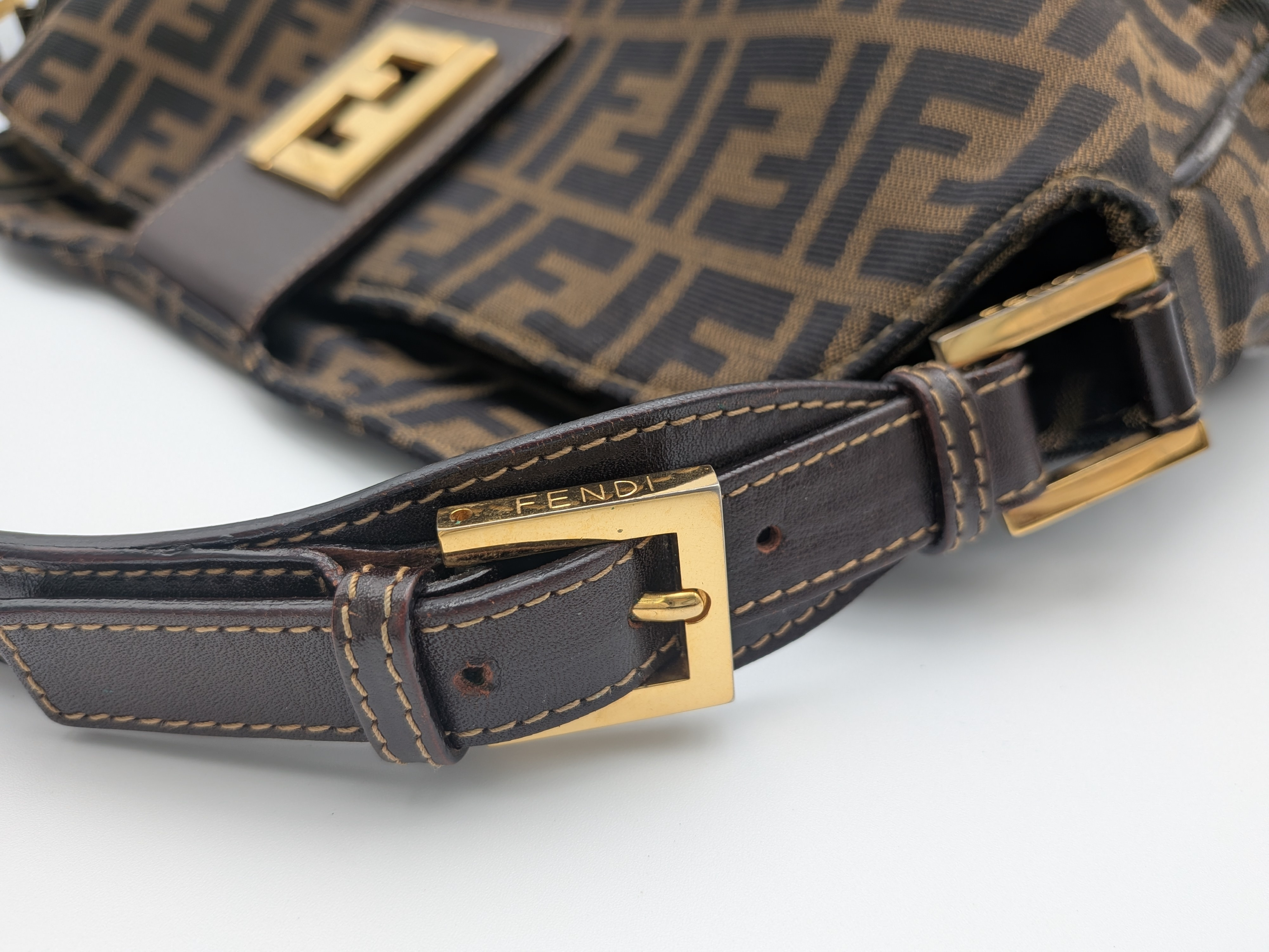 Mamma Bucket Zucca Shoulder Bag — view 7