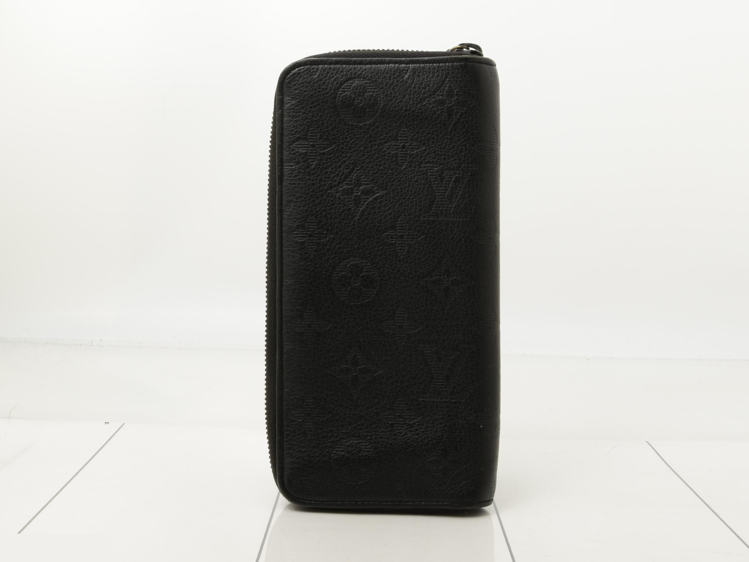 Zippy Wallet Vertical Shadow — view 2