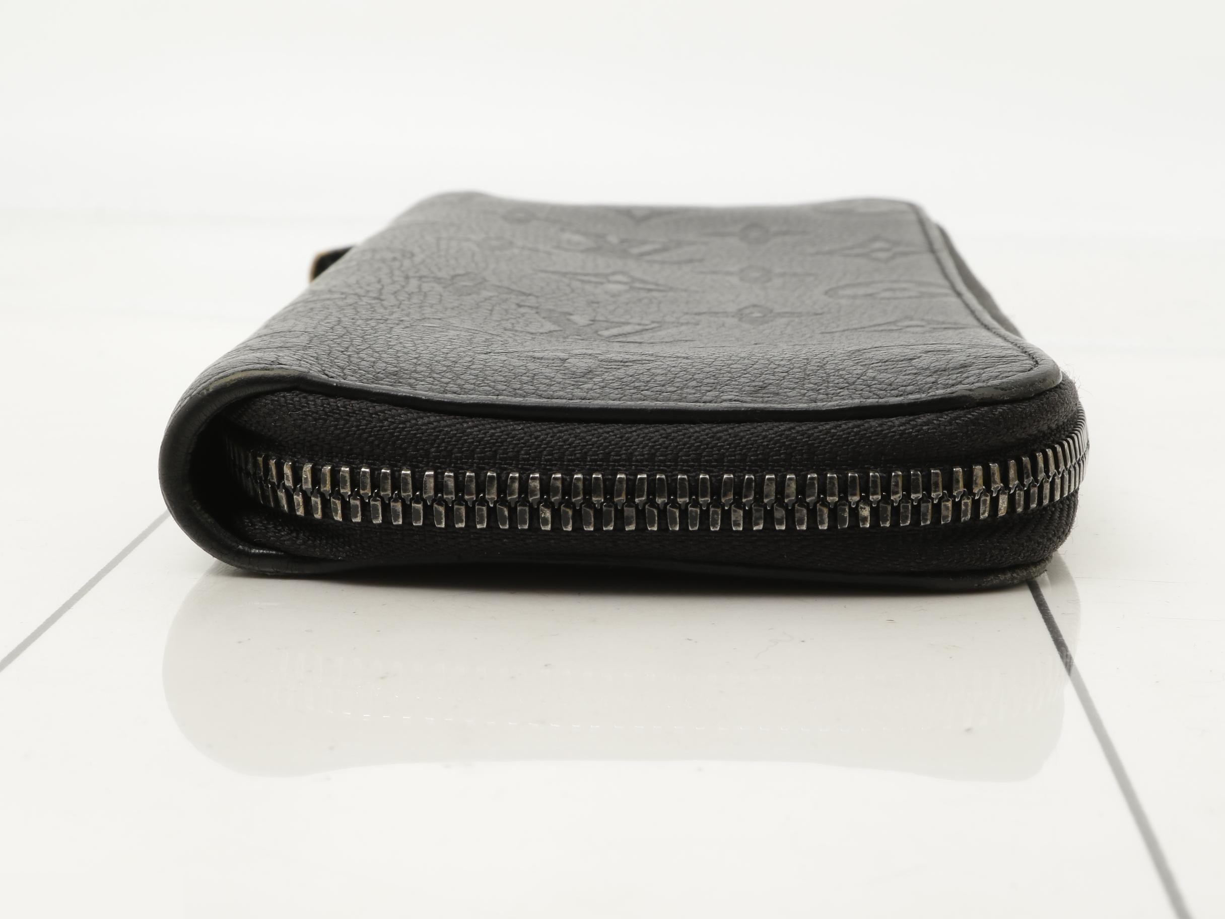 Zippy Wallet Vertical Shadow — view 3