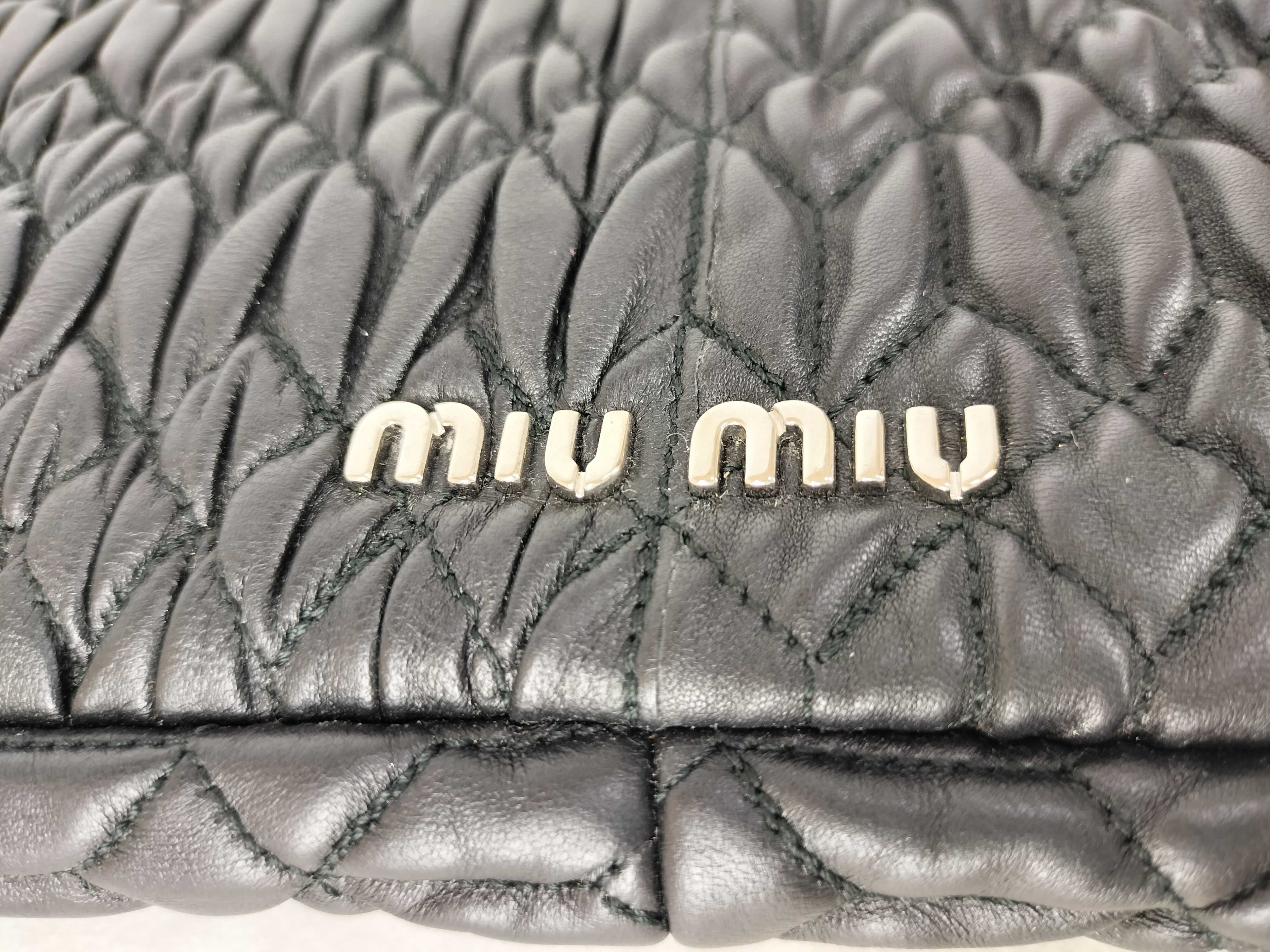 HK - Matelassé Leather Black 2-Way Handbag — view 15