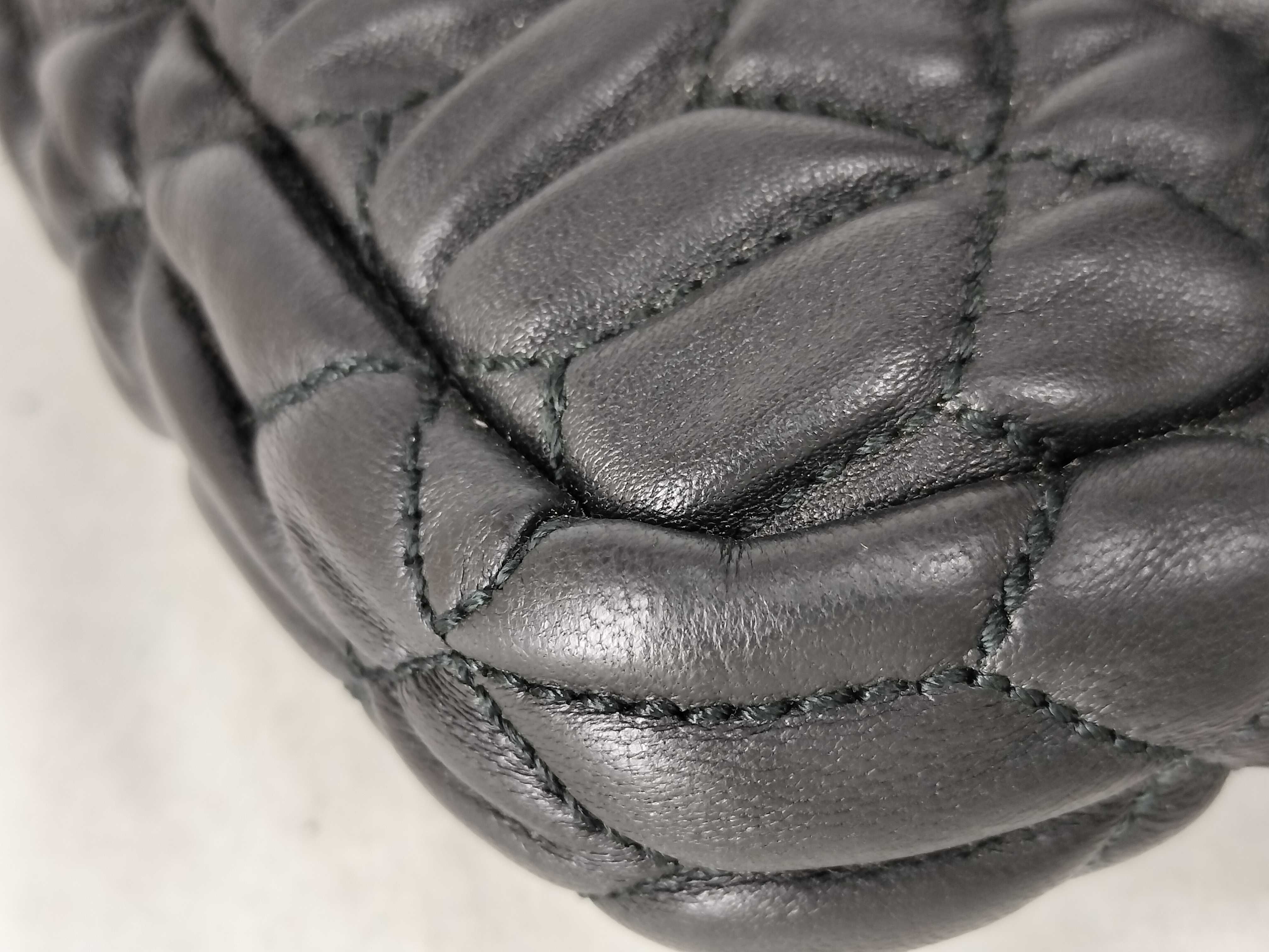 HK - Matelassé Leather Black 2-Way Handbag — view 6