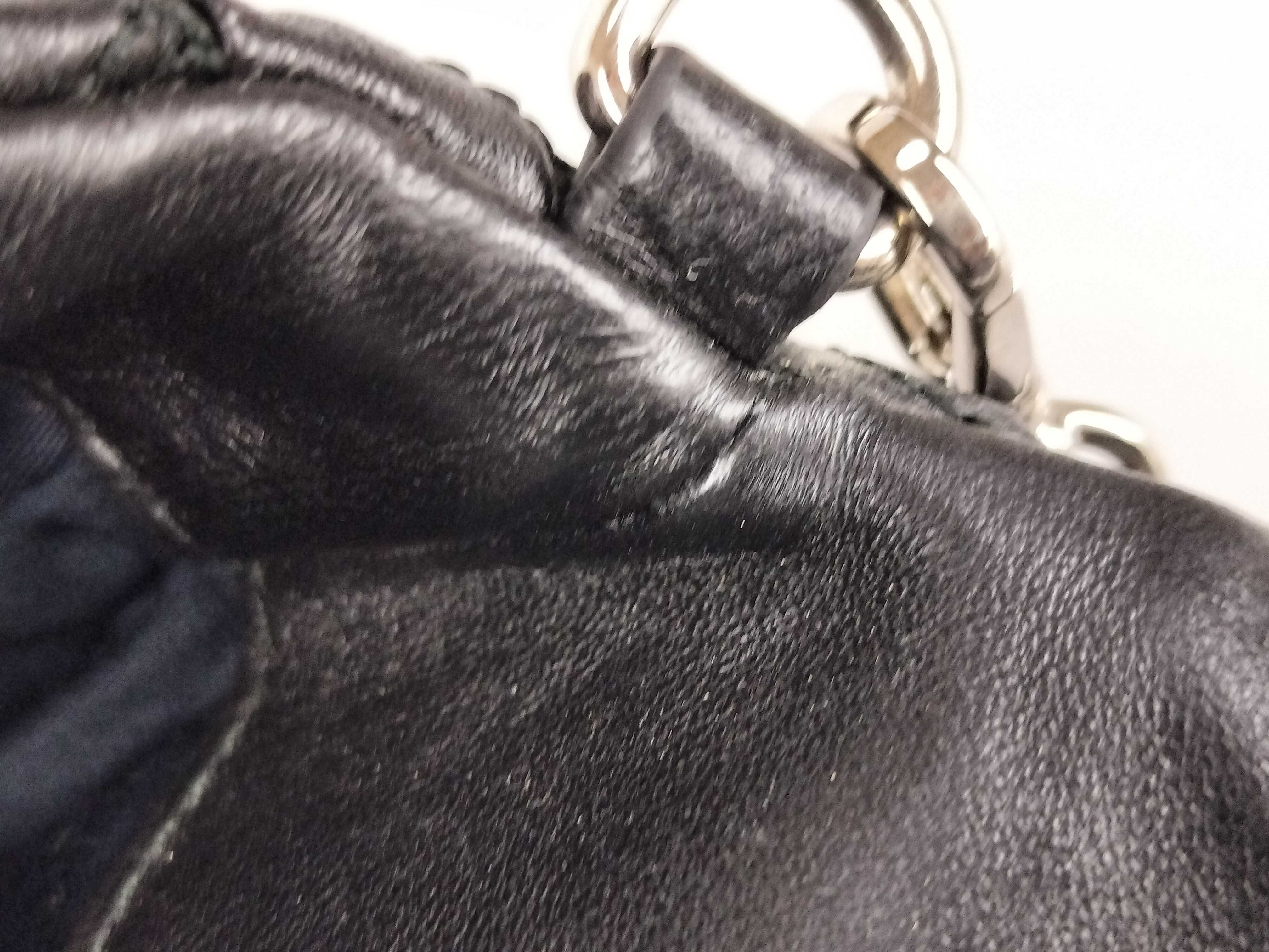 HK - Matelassé Leather Black 2-Way Handbag — view 9