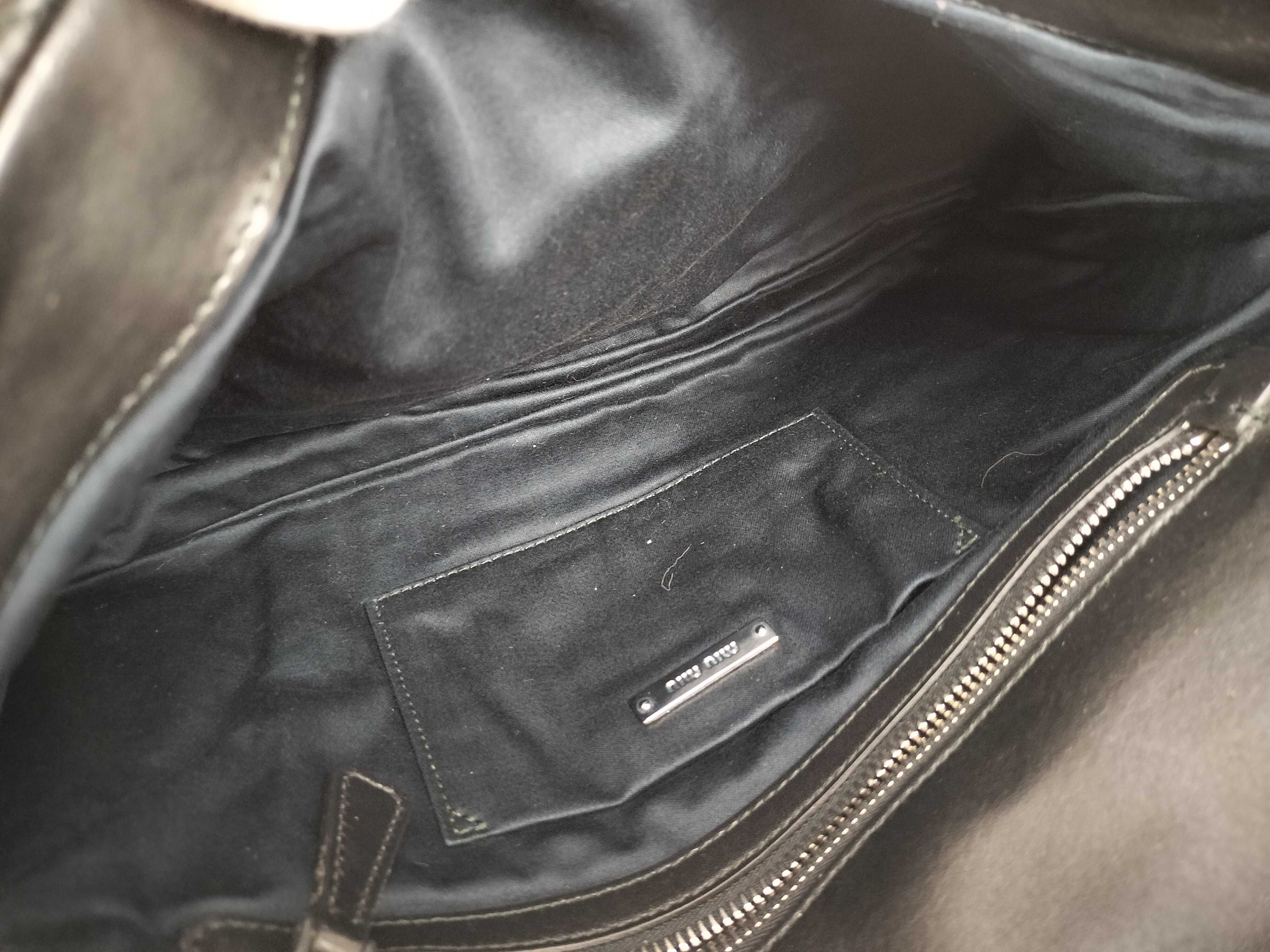 HK - Matelassé Leather Black 2-Way Handbag — view 10
