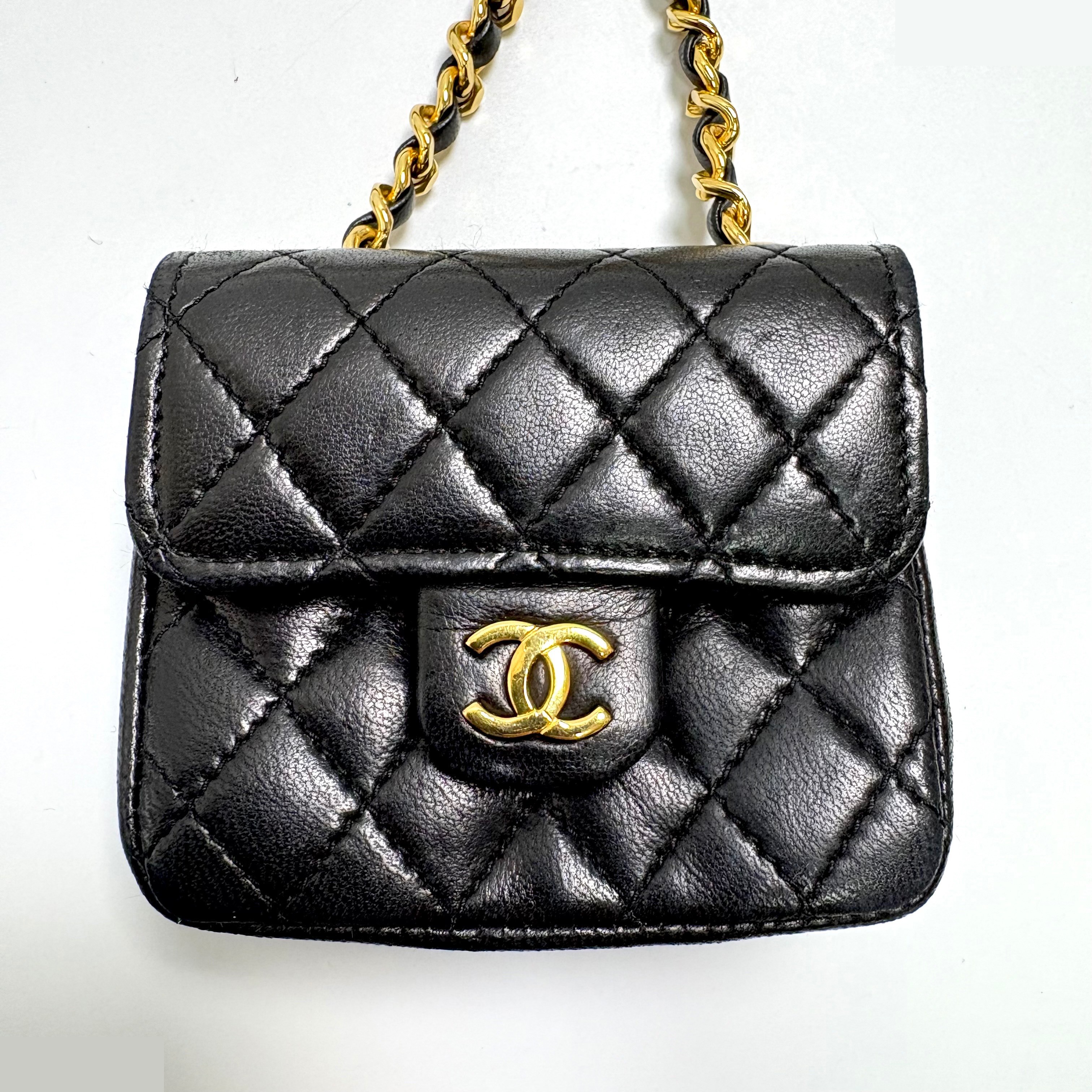 Mini Matelassé Chain Belt (Bag) — view 3