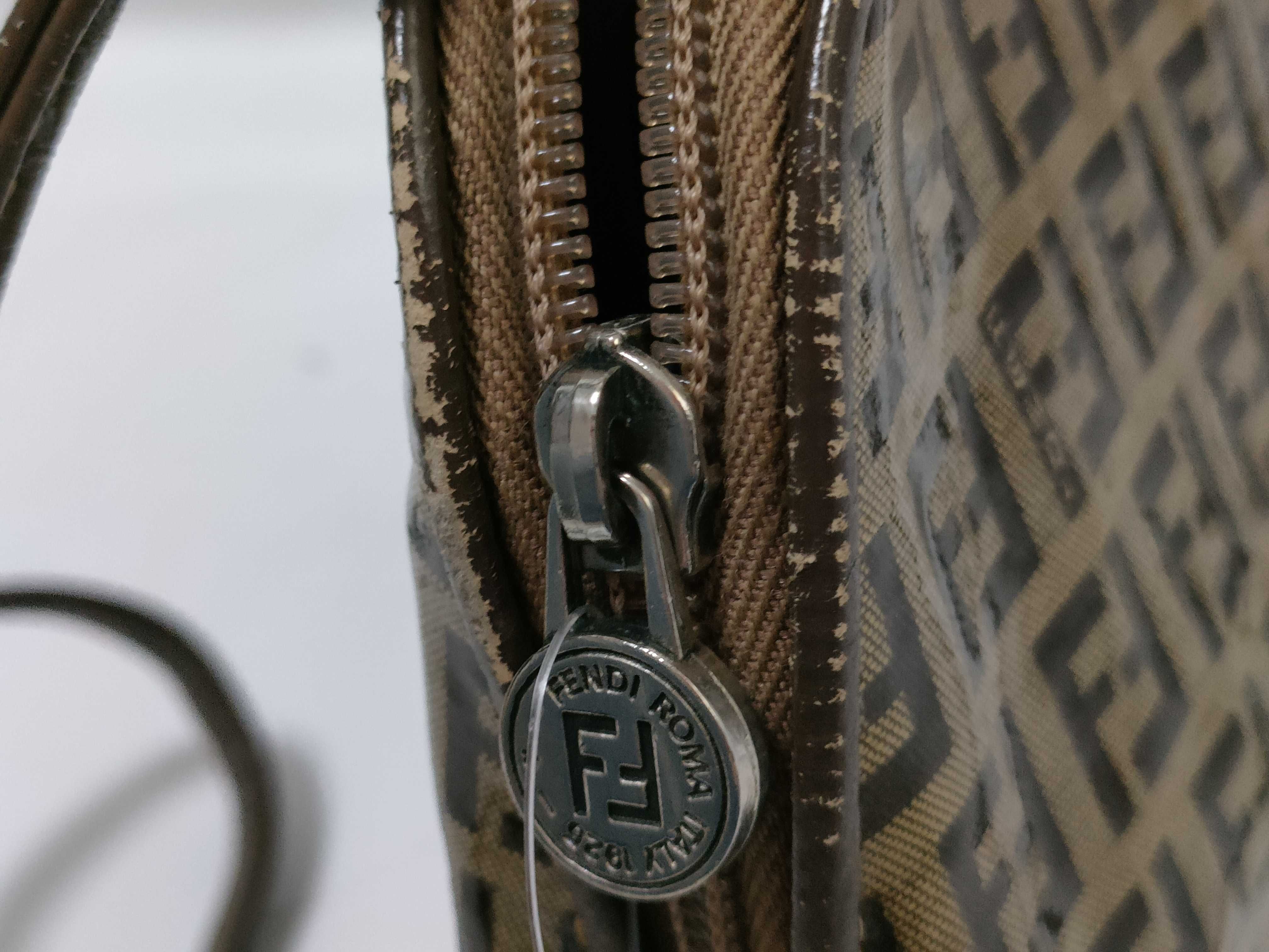 Zucca pattern enamel shoulder bag — view 14