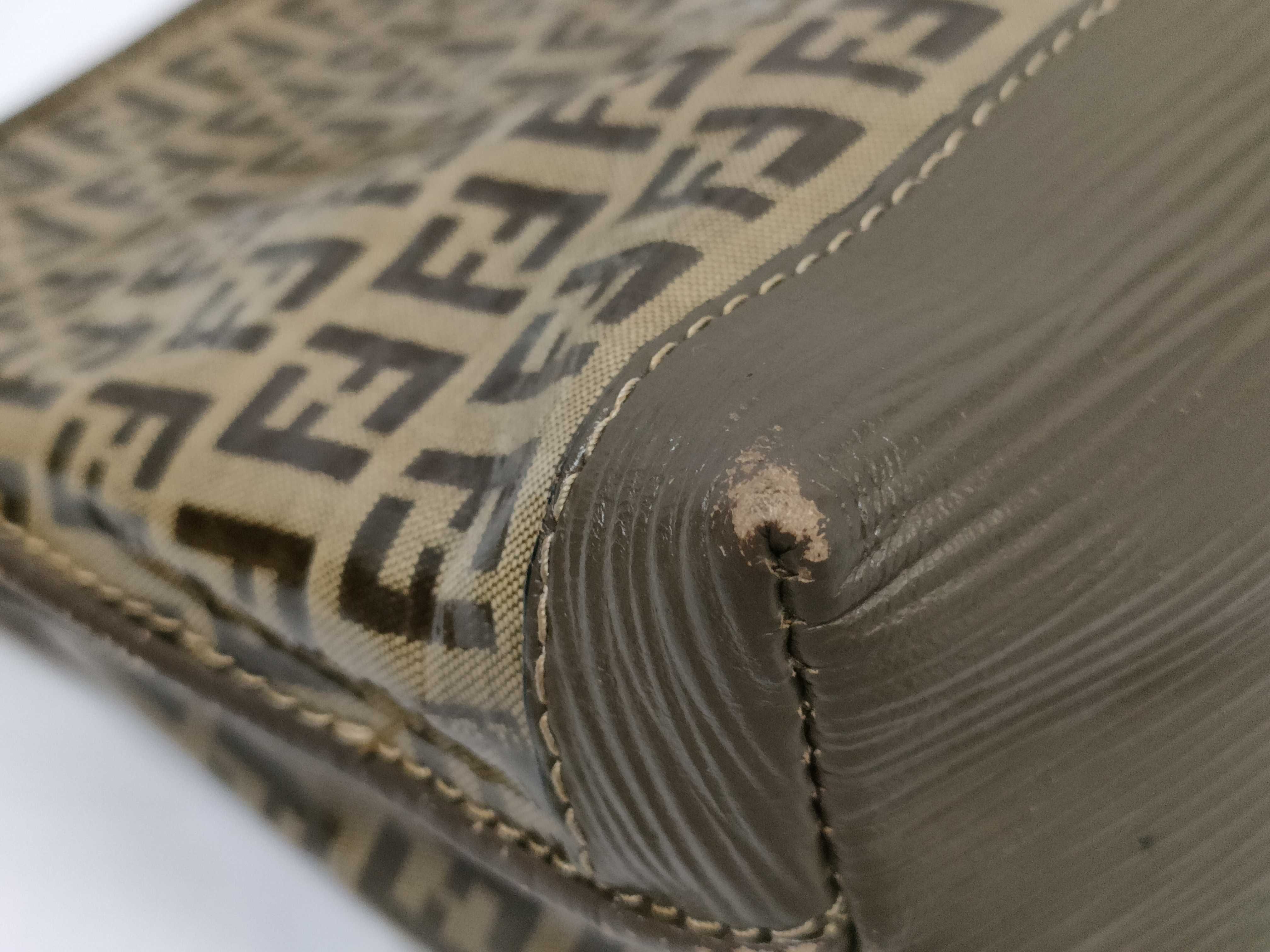Zucca pattern enamel shoulder bag — view 6