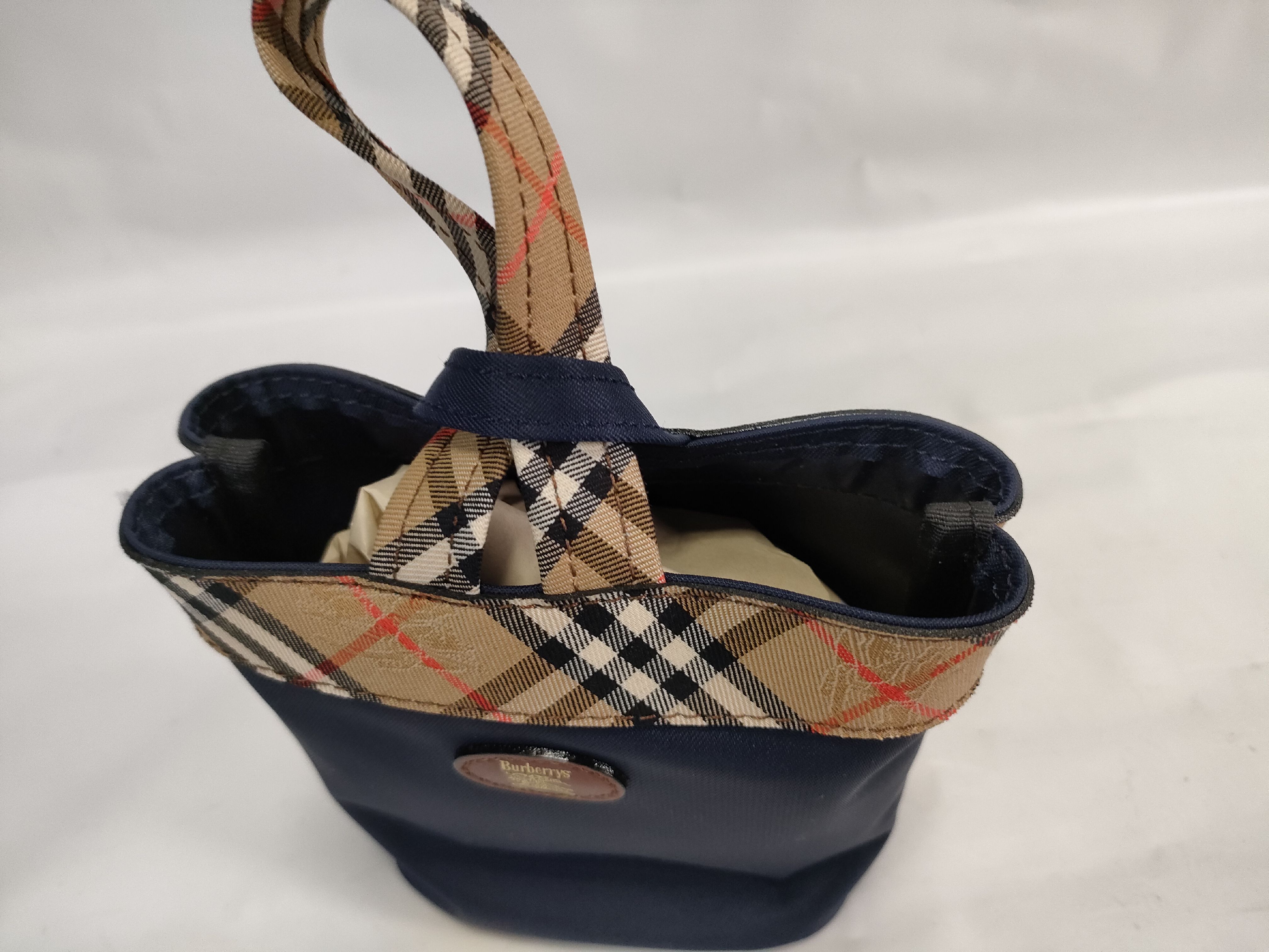 pouch handkerchief gift — view 11