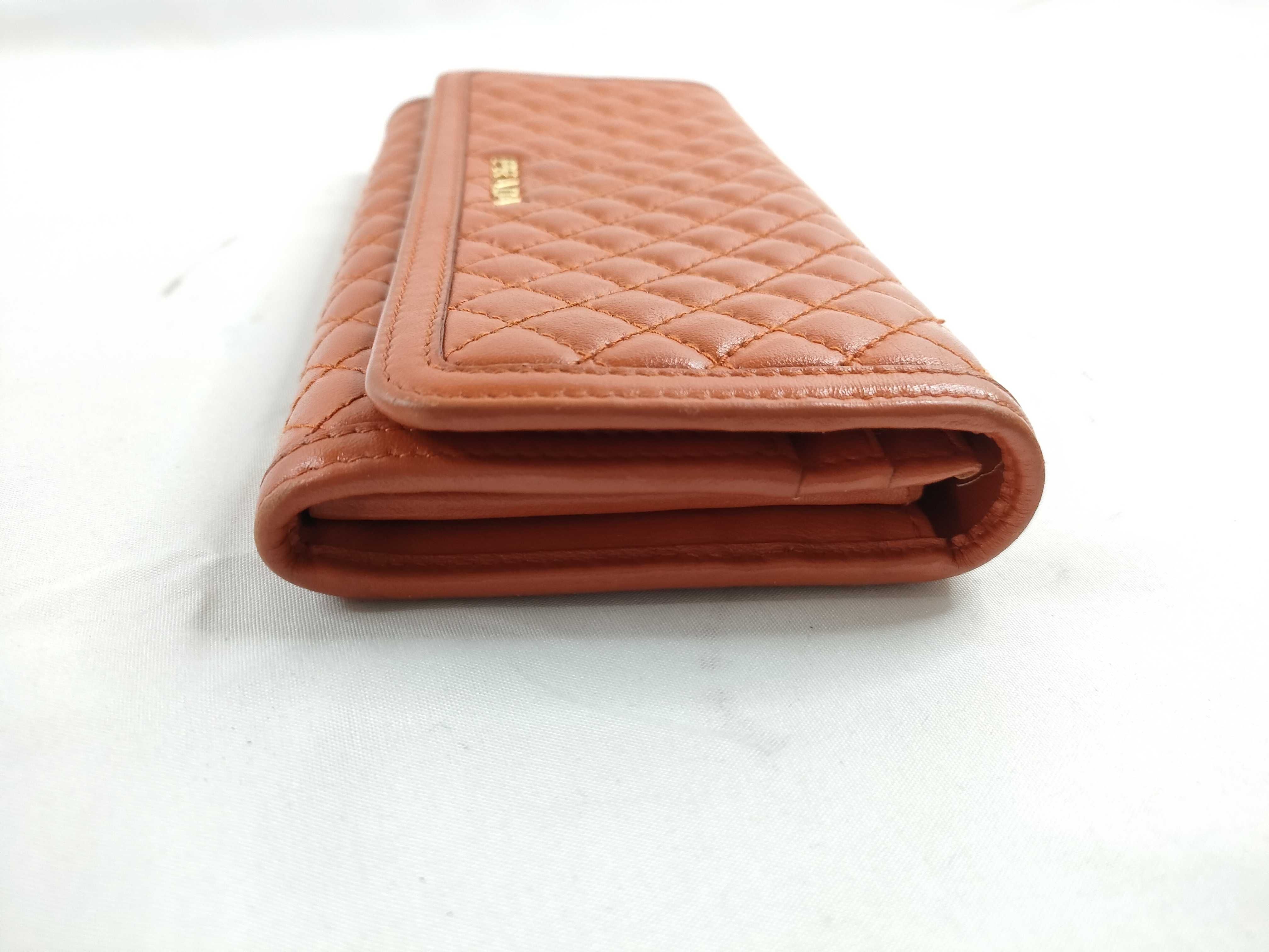 bi-fold long wallet, quilted, orange. — view 7