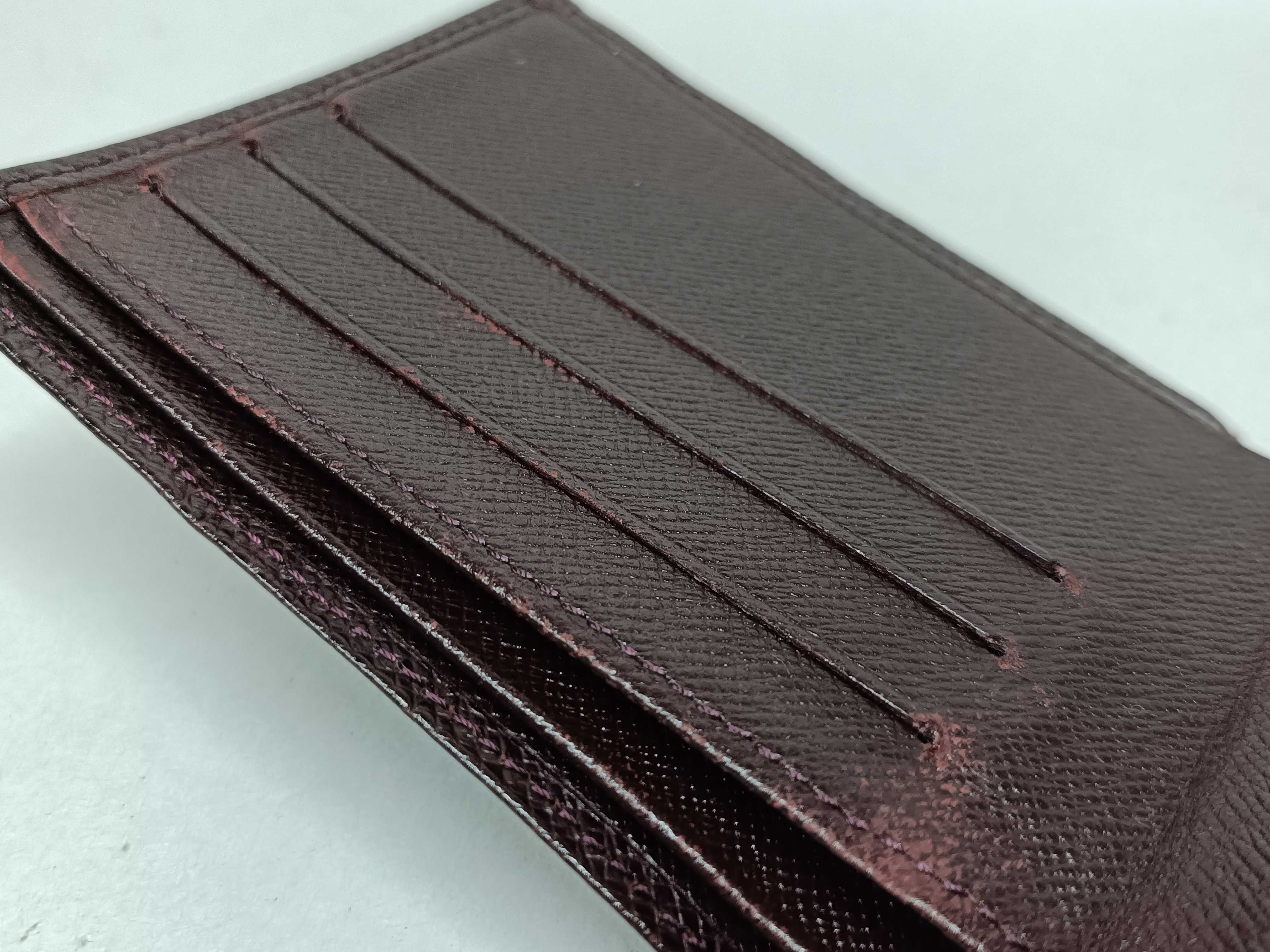 Taiga wallet case bill compartment — view 11