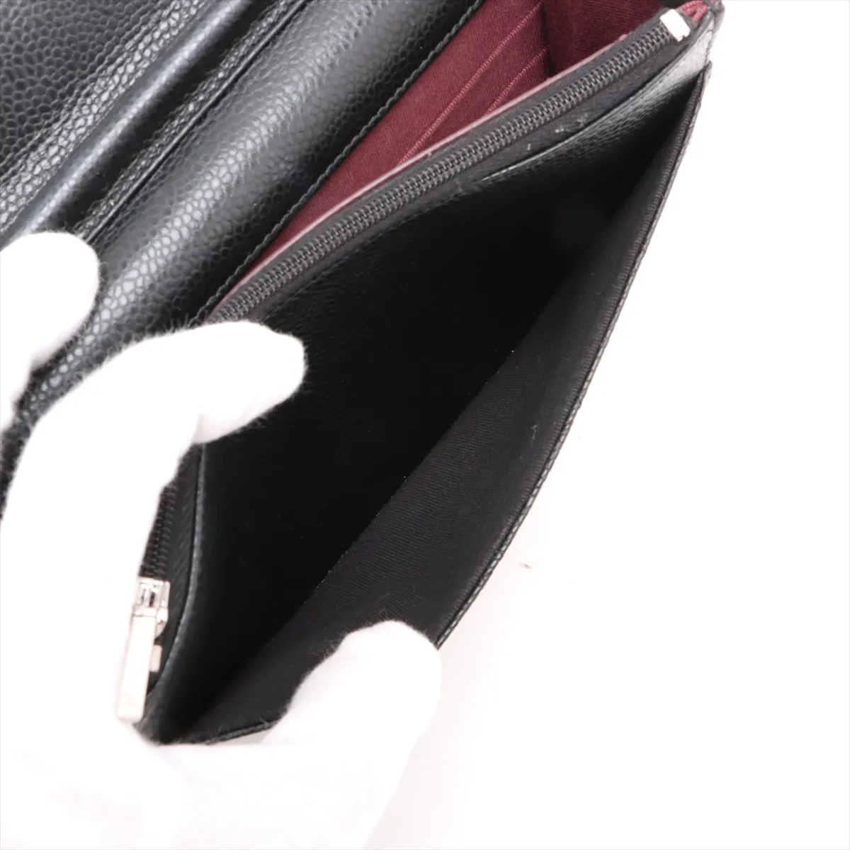 Matelasse caviar skin chain wallet black silver hardware HH4G6XE3 random plate AP0250 — view 9