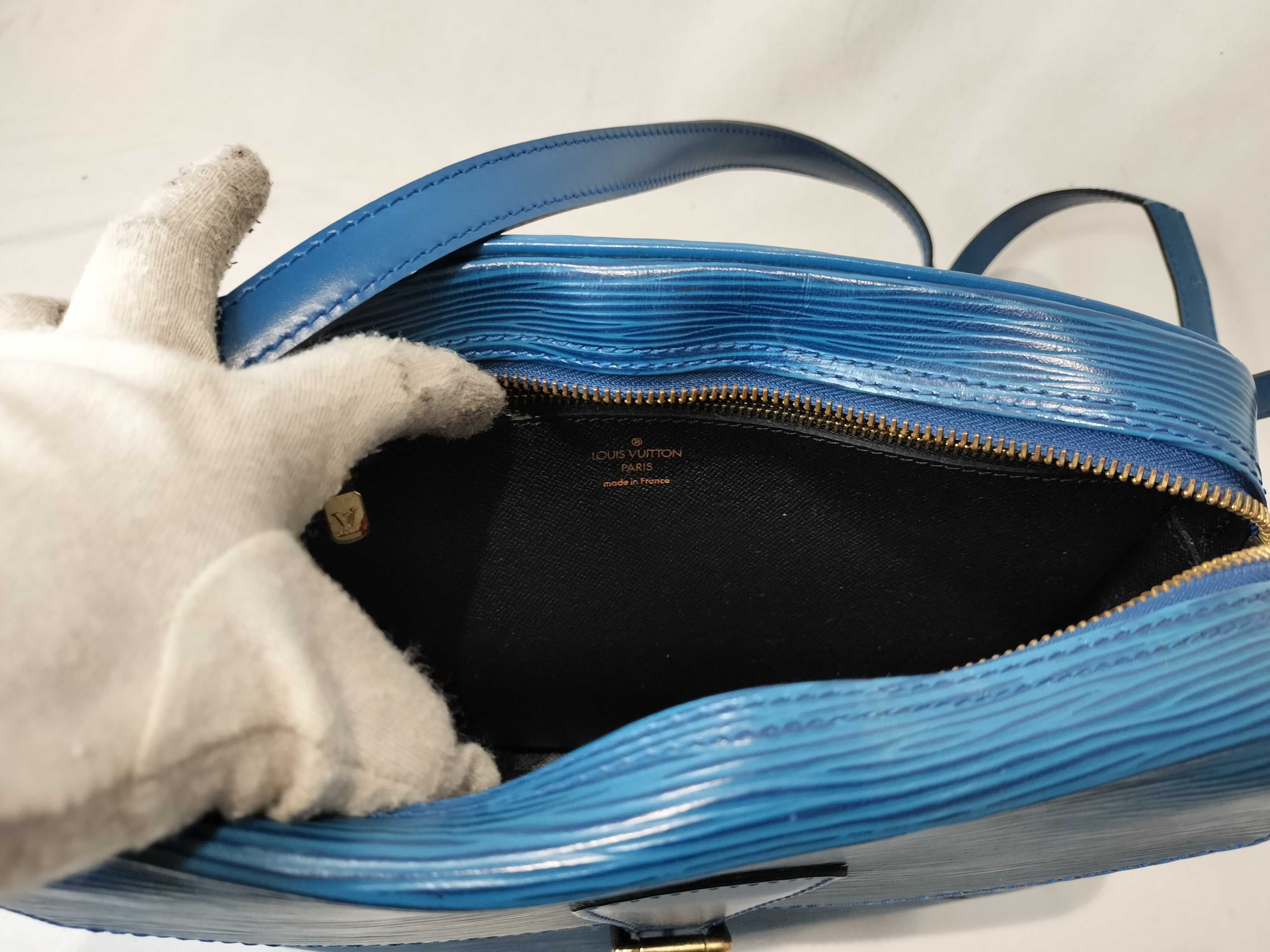 Epi Jeune Fille Shoulder Bag — view 10