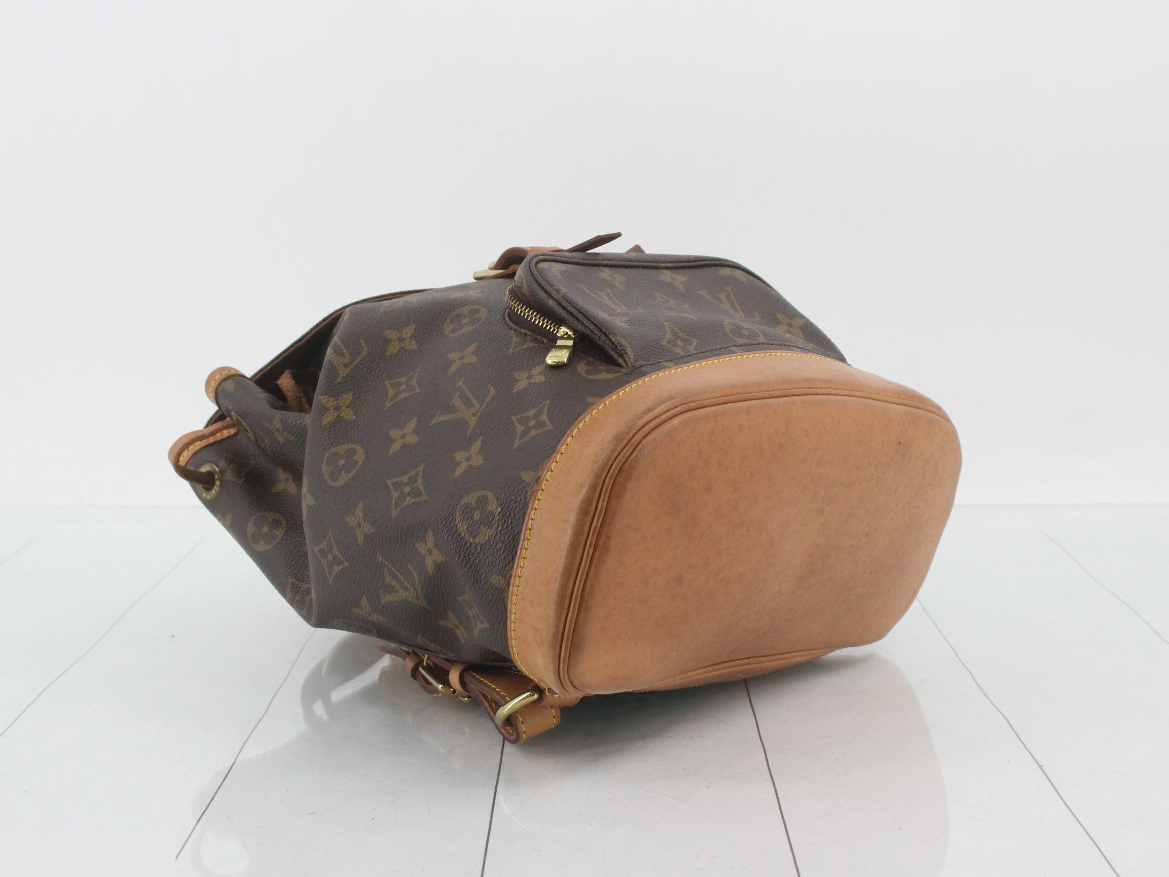 Other lines: Nova Check bags and shoulder bags — view 5
