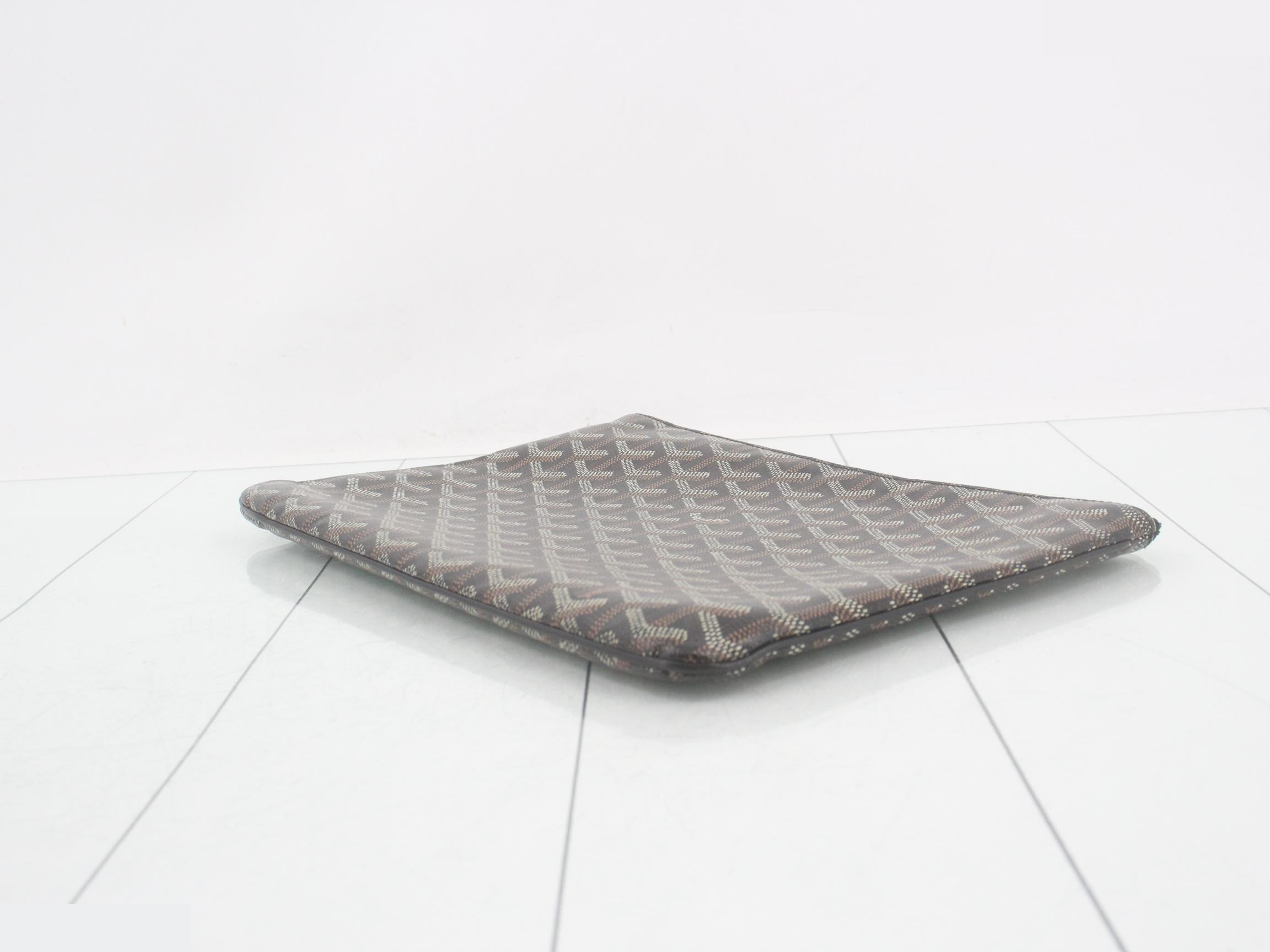 Sena MM Clutch Bag, Black — view 6