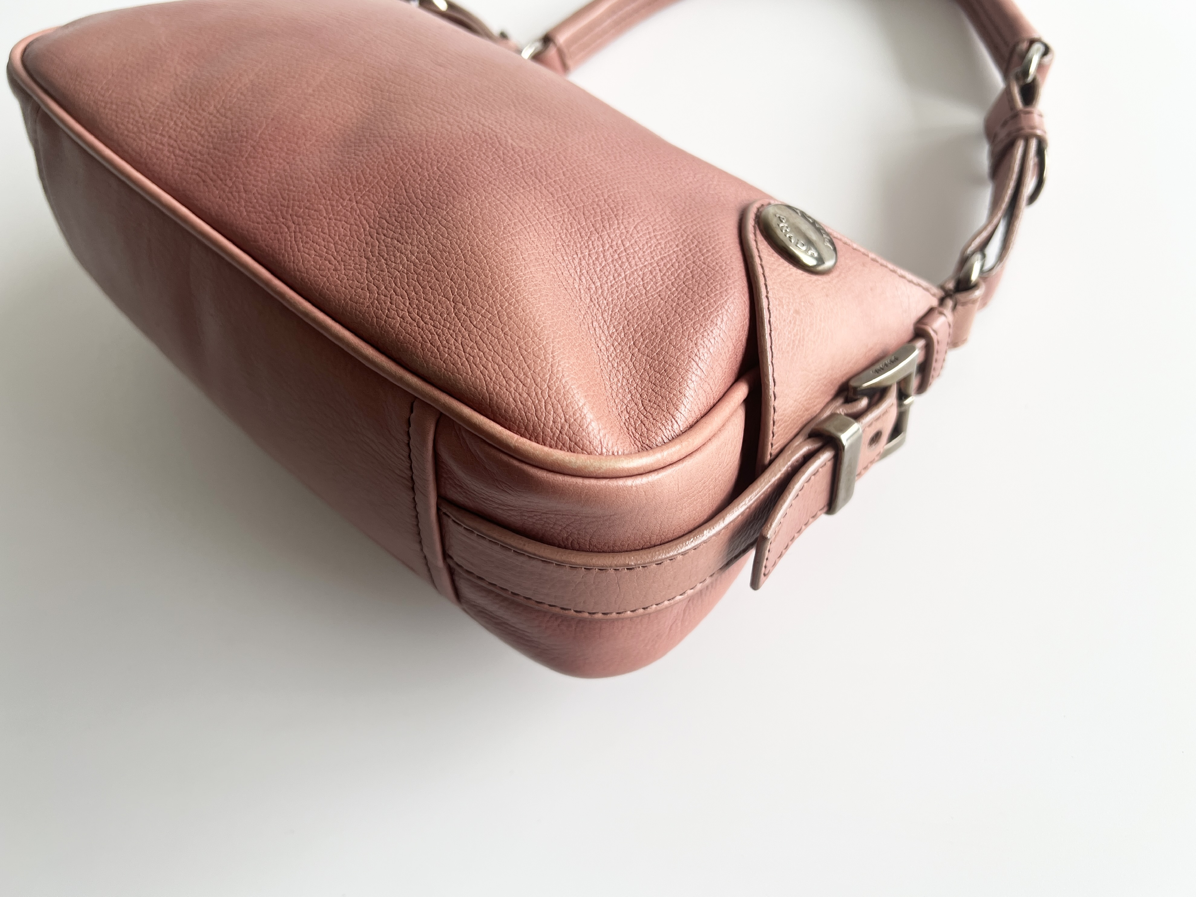 leather logo shoulder bag one shoulder bag — view 9