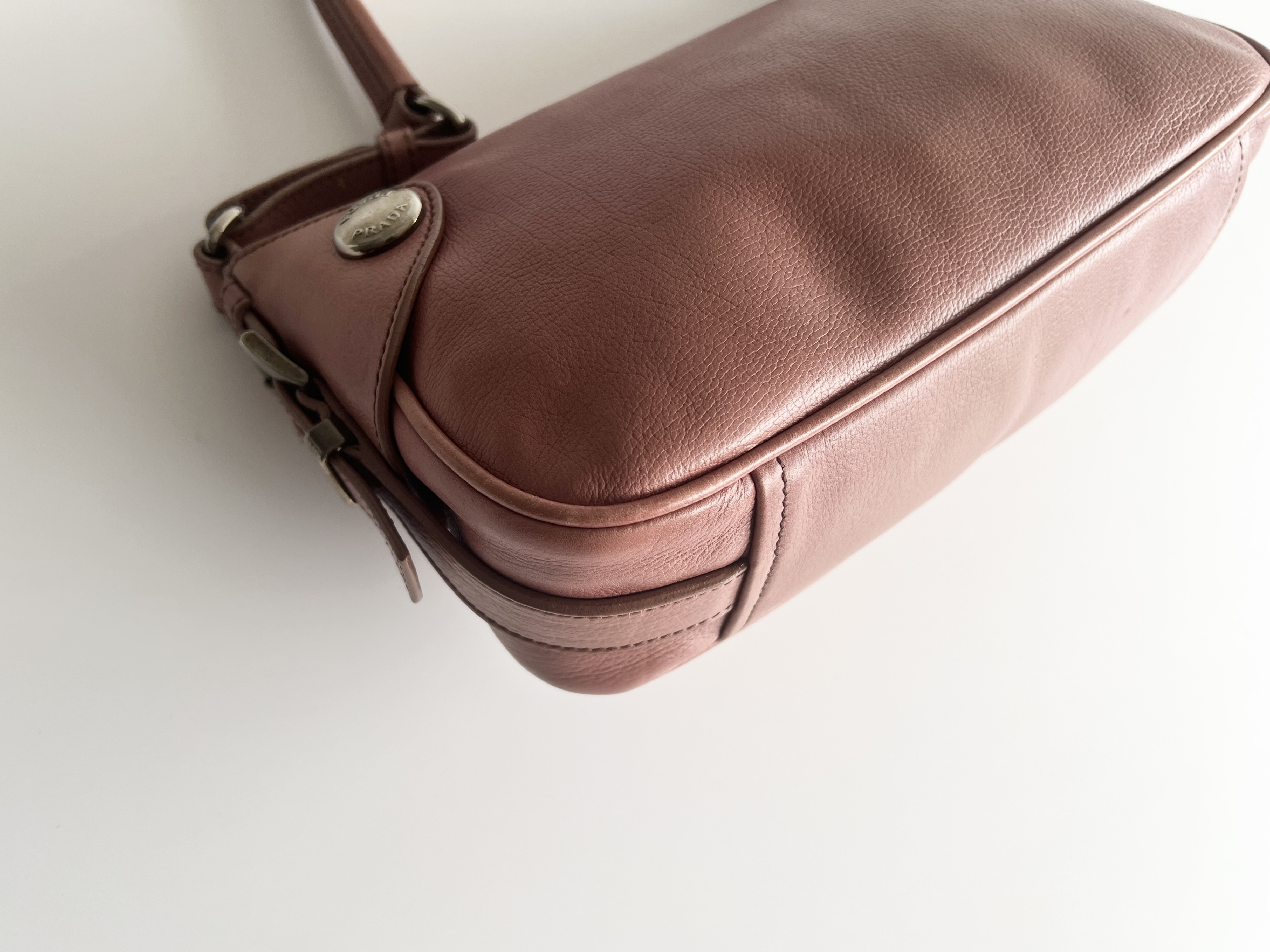 leather logo shoulder bag one shoulder bag — view 10