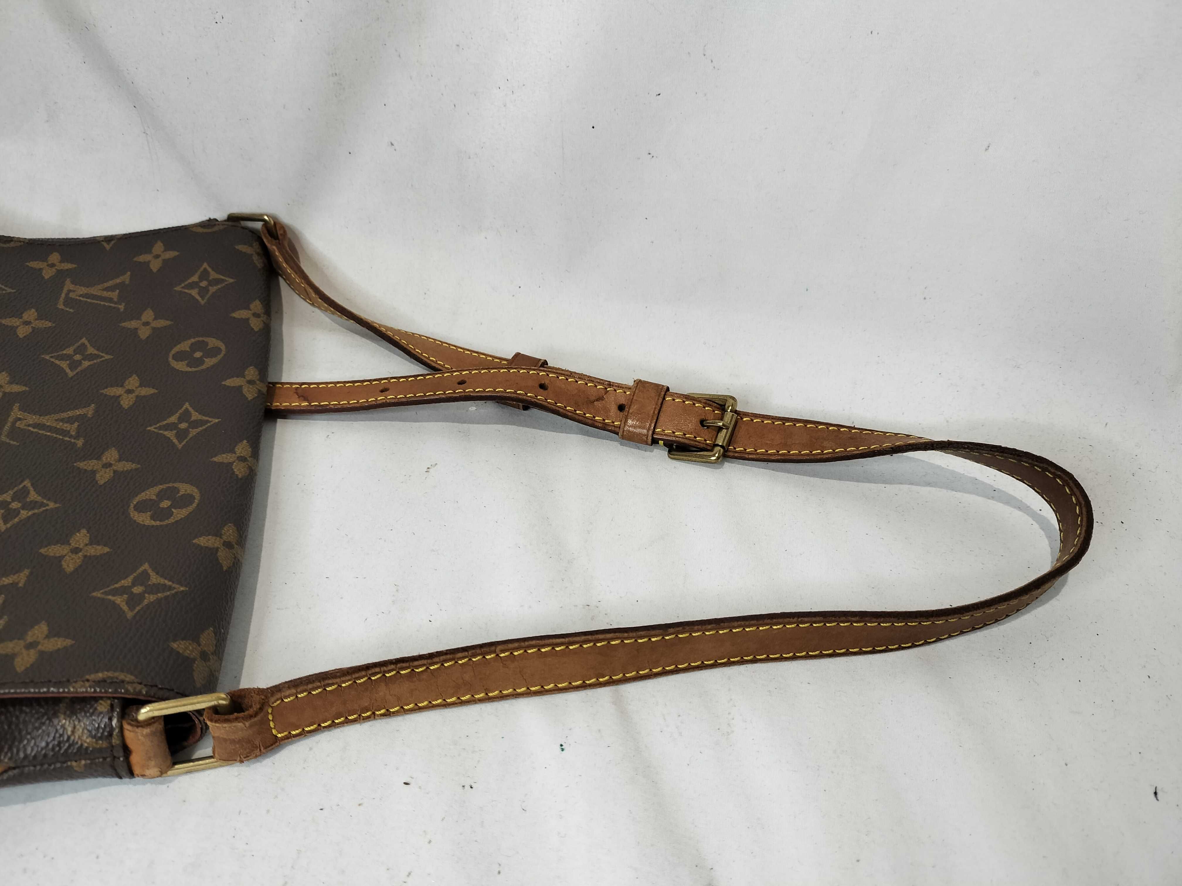 Monogram Musette Tango M51257 SP1020 Brown Handbag — view 3