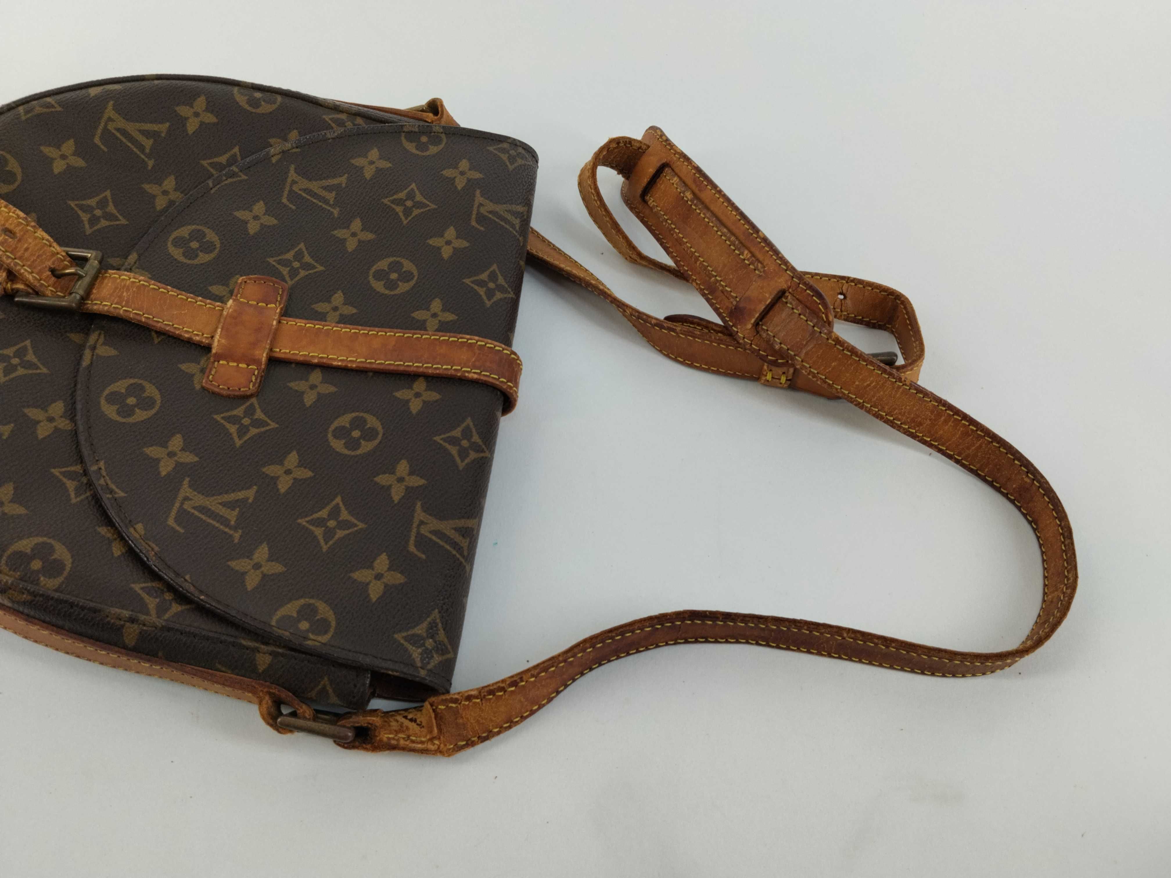 Monogram Louis Vuitton Chantilly Shoulder Bag — view 3