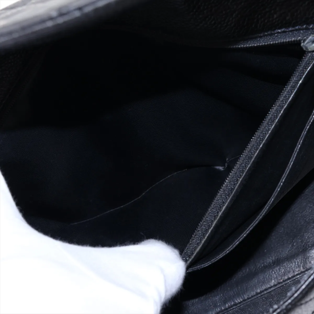 Matelassé Caviar Skin Handbag, Black with Silver Hardware, 6166158, Series 6 — view 9