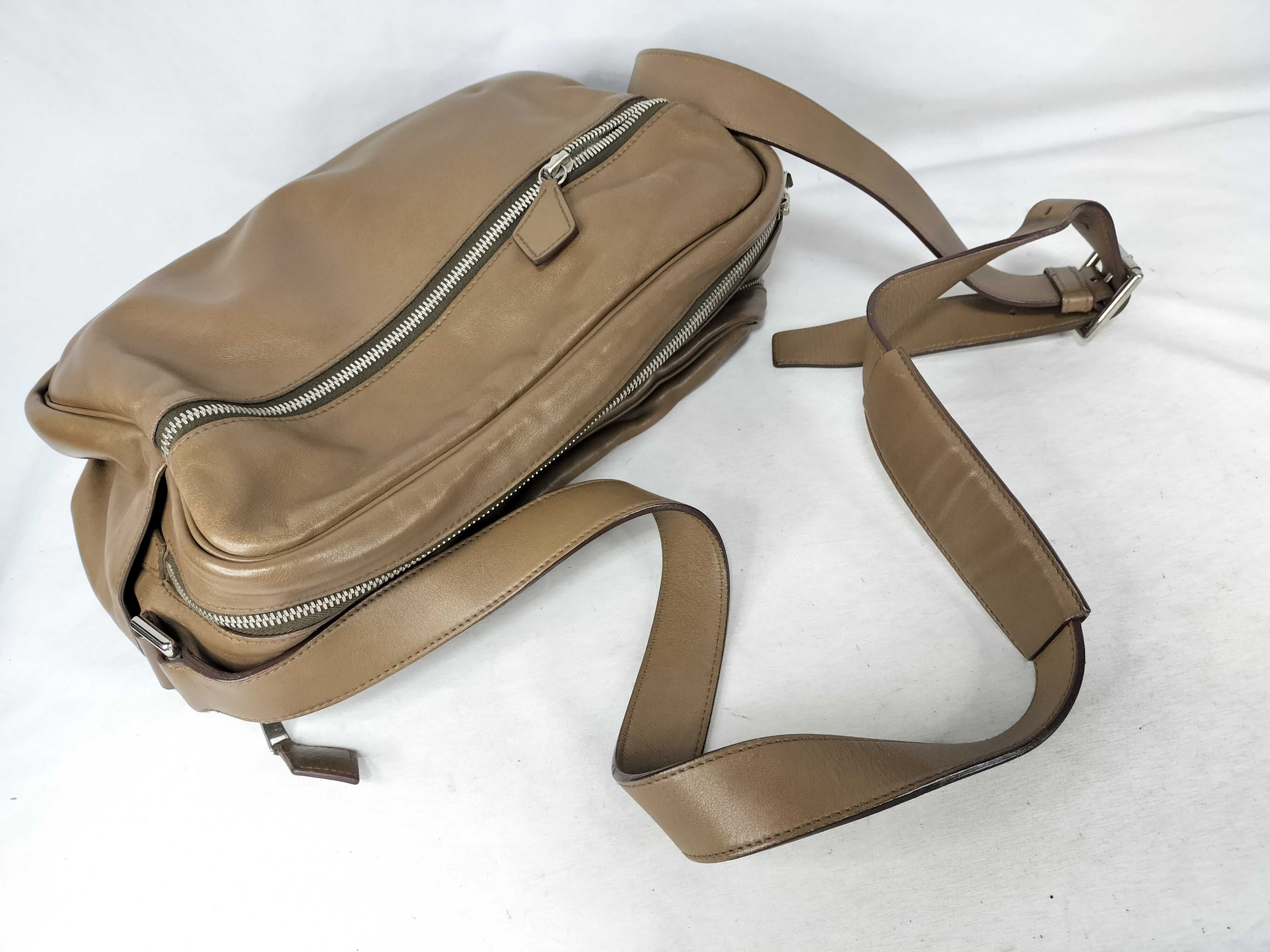 Vanquatriole MM L Shoulder Bag — view 3
