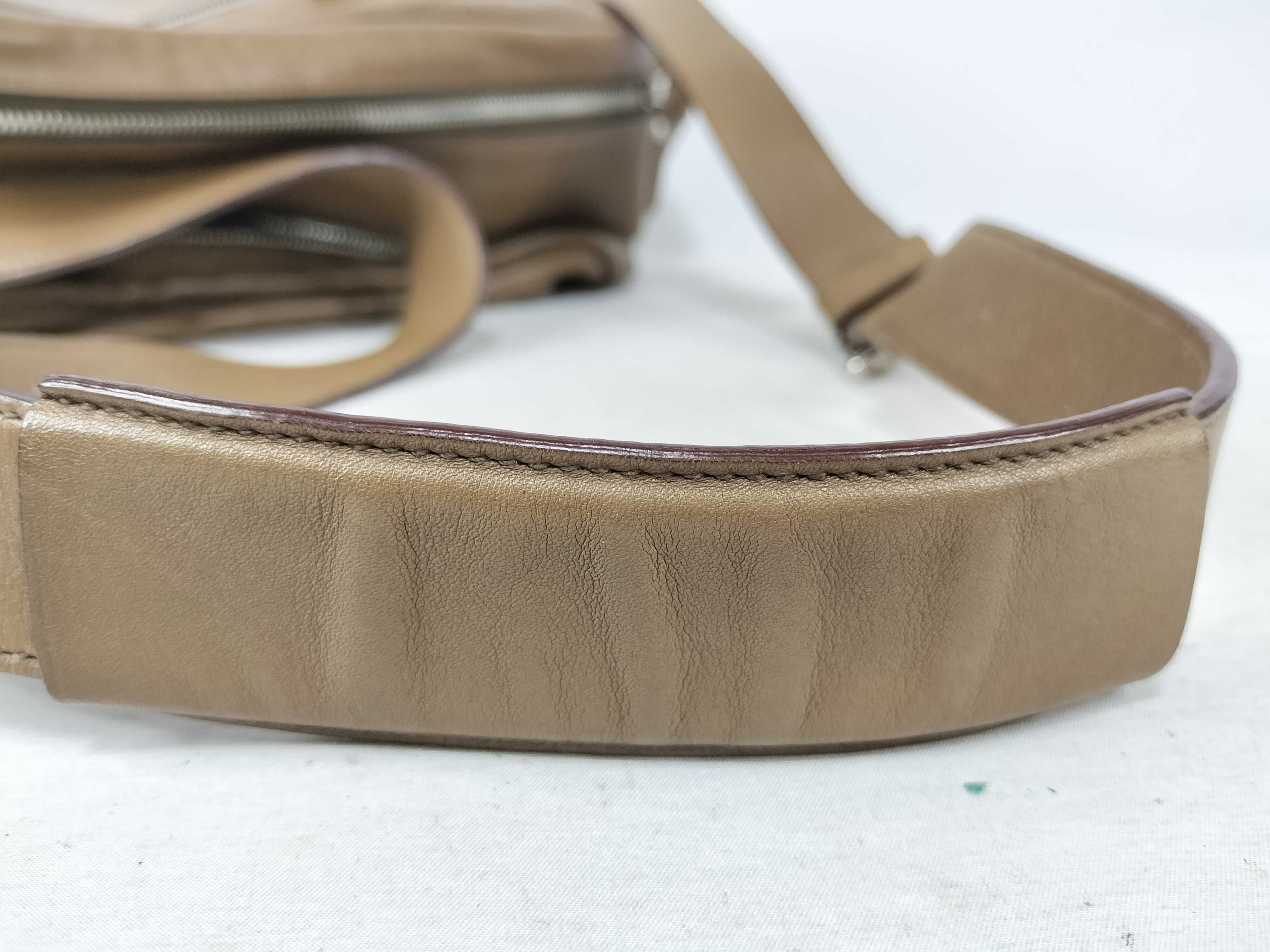 Vanquatriole MM L Shoulder Bag — view 4