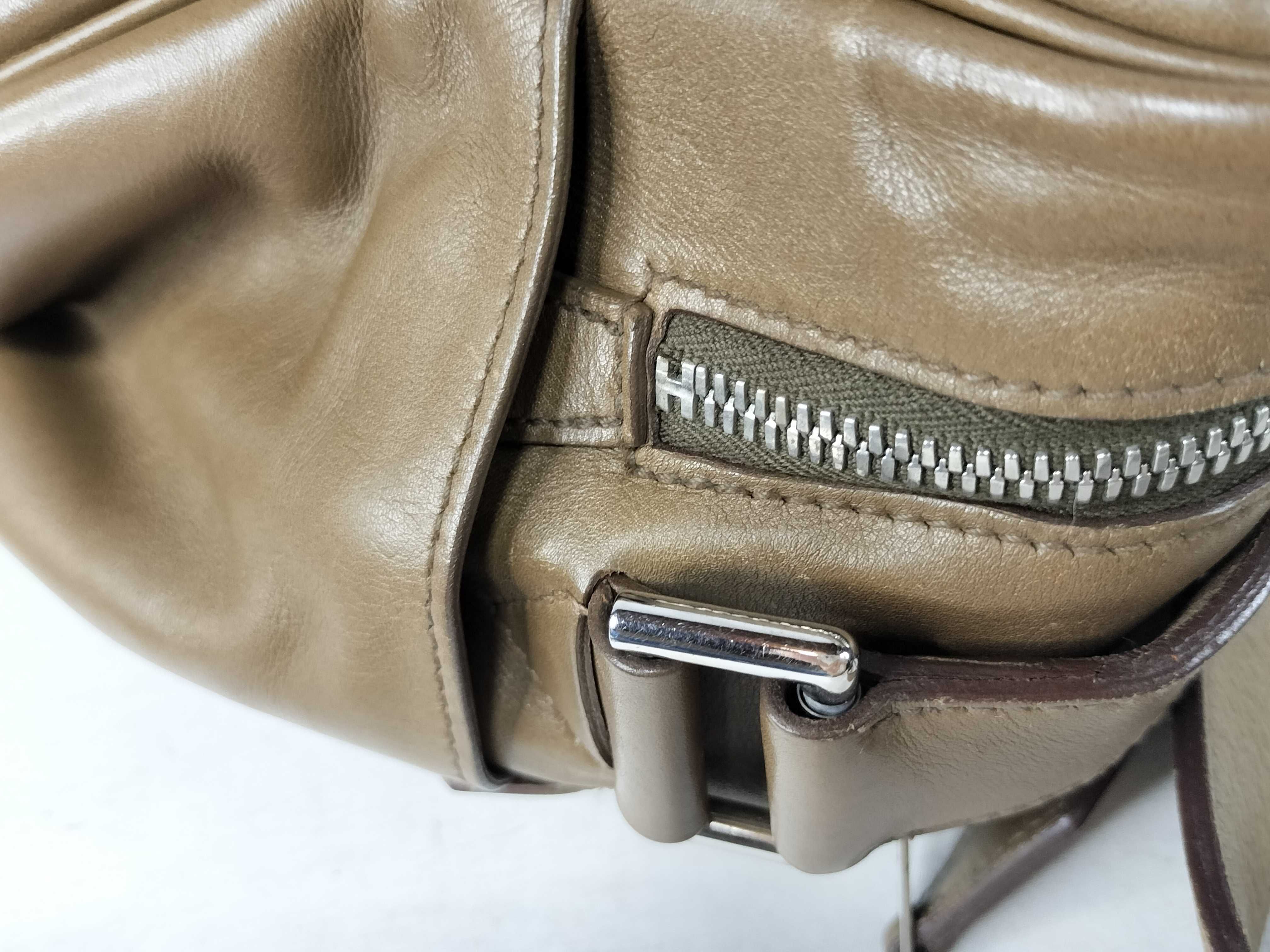 Vanquatriole MM L Shoulder Bag — view 5