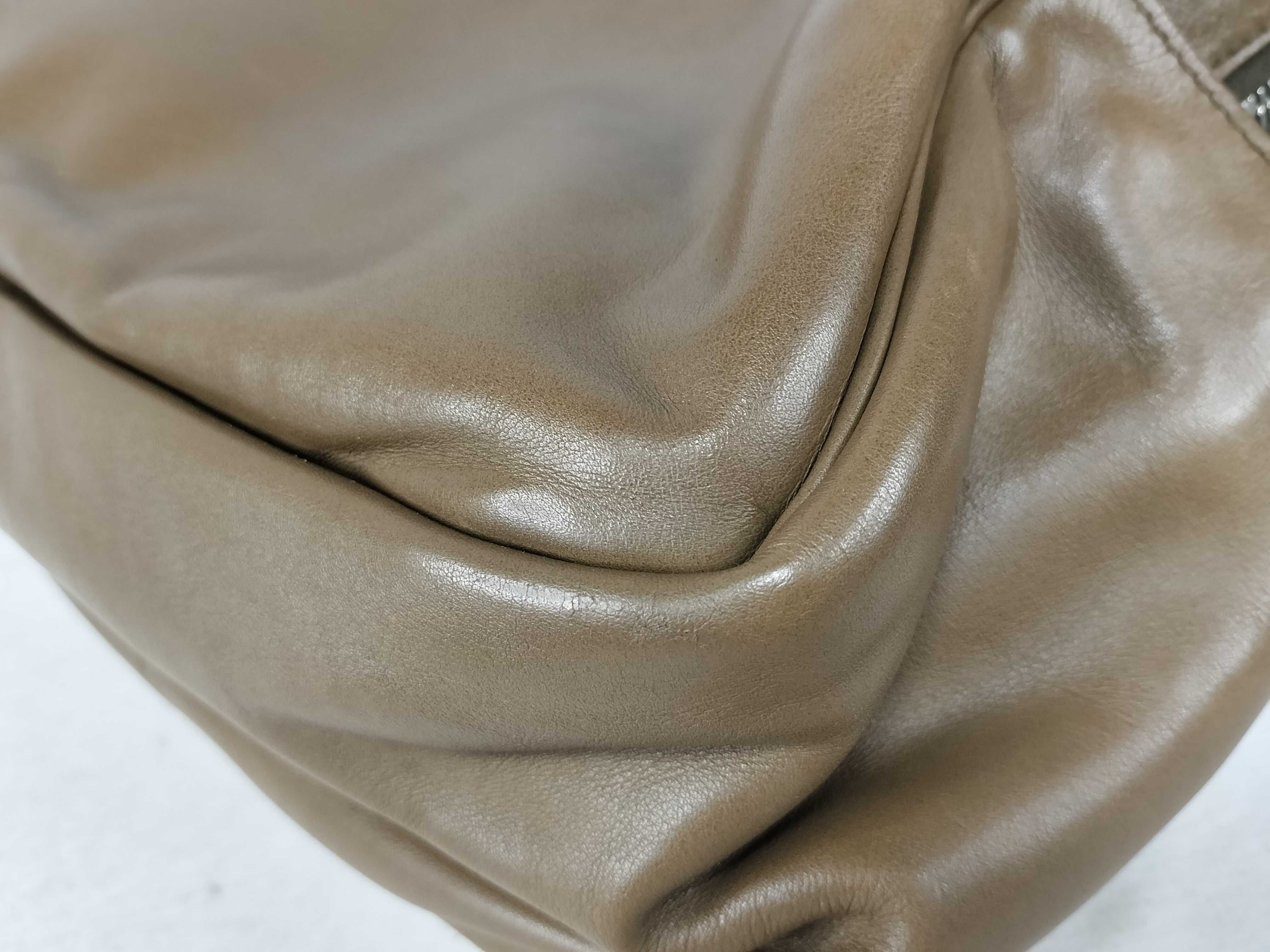 Vanquatriole MM L Shoulder Bag — view 7