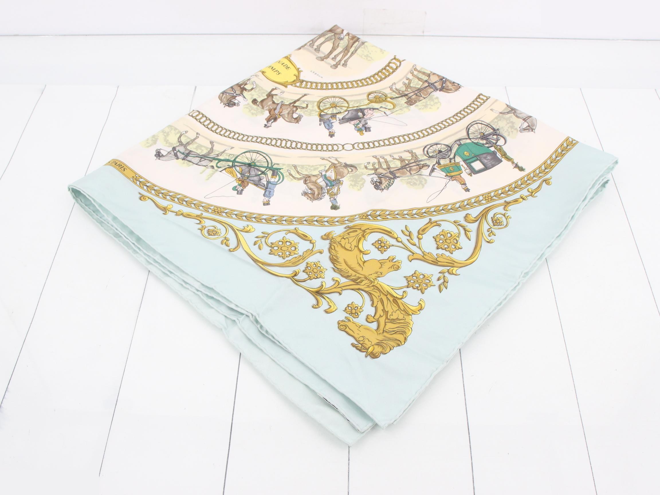 Carre 90 Scarf — view 2