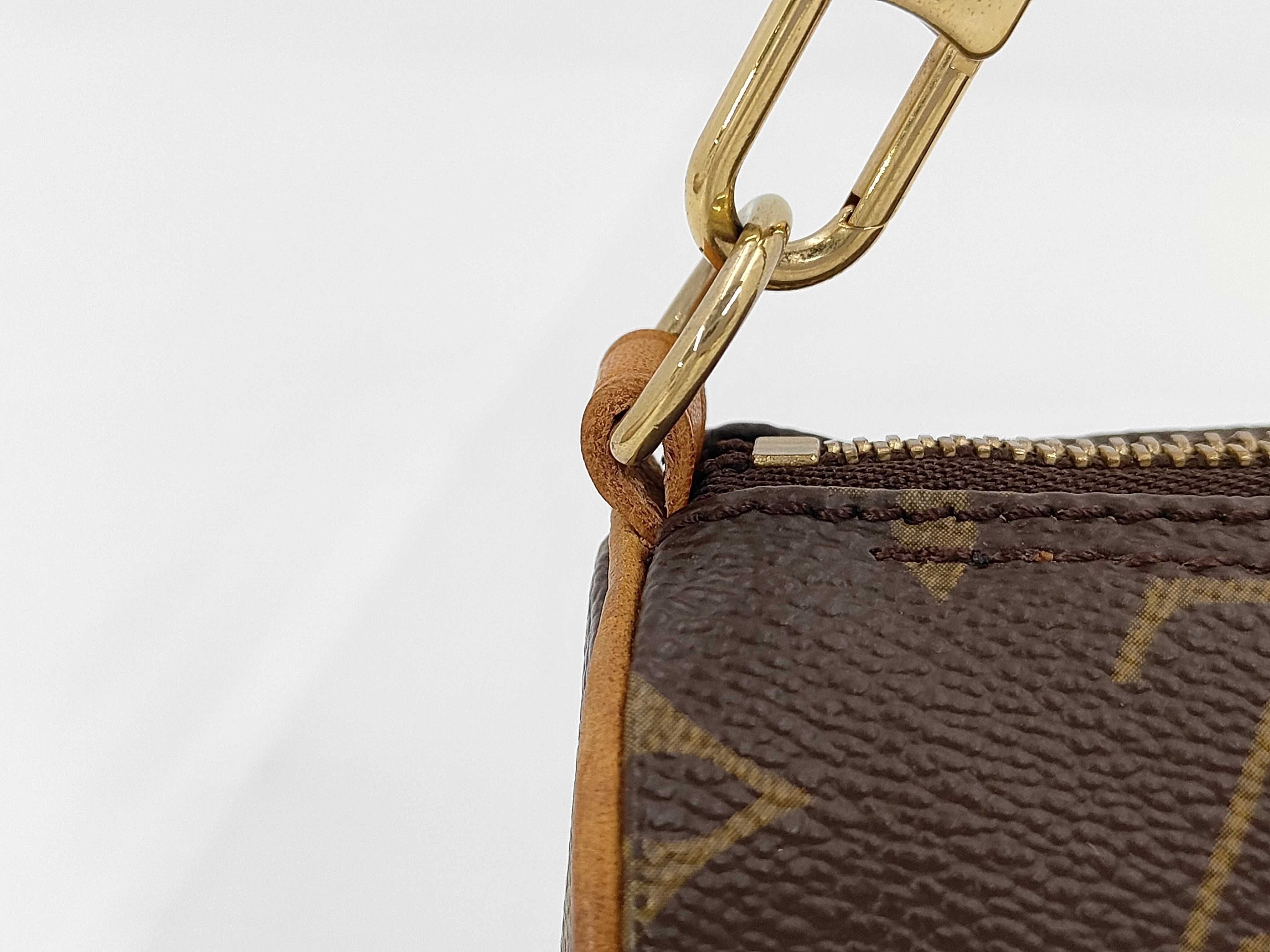 Monogram Louis Vuitton Monogram Papillon attached pouch — view 3