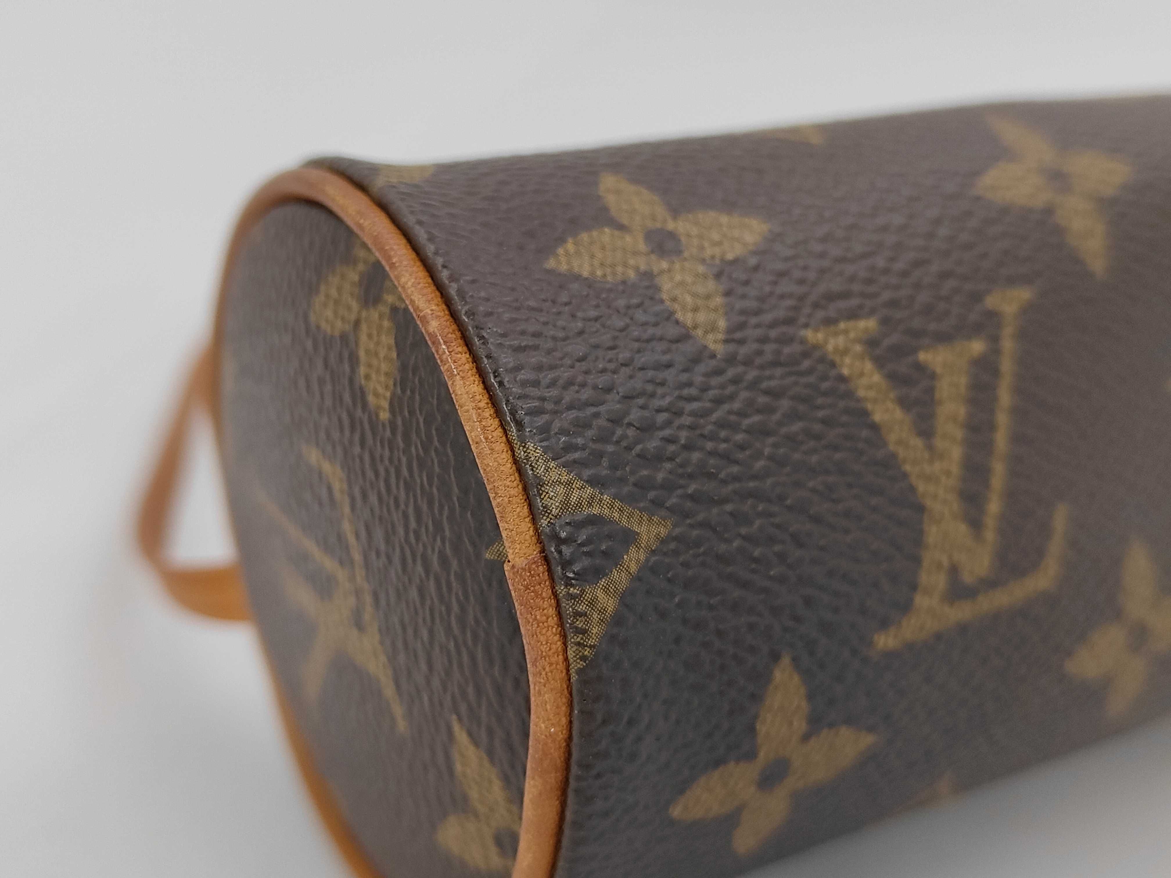 Monogram Louis Vuitton Monogram Papillon attached pouch — view 6