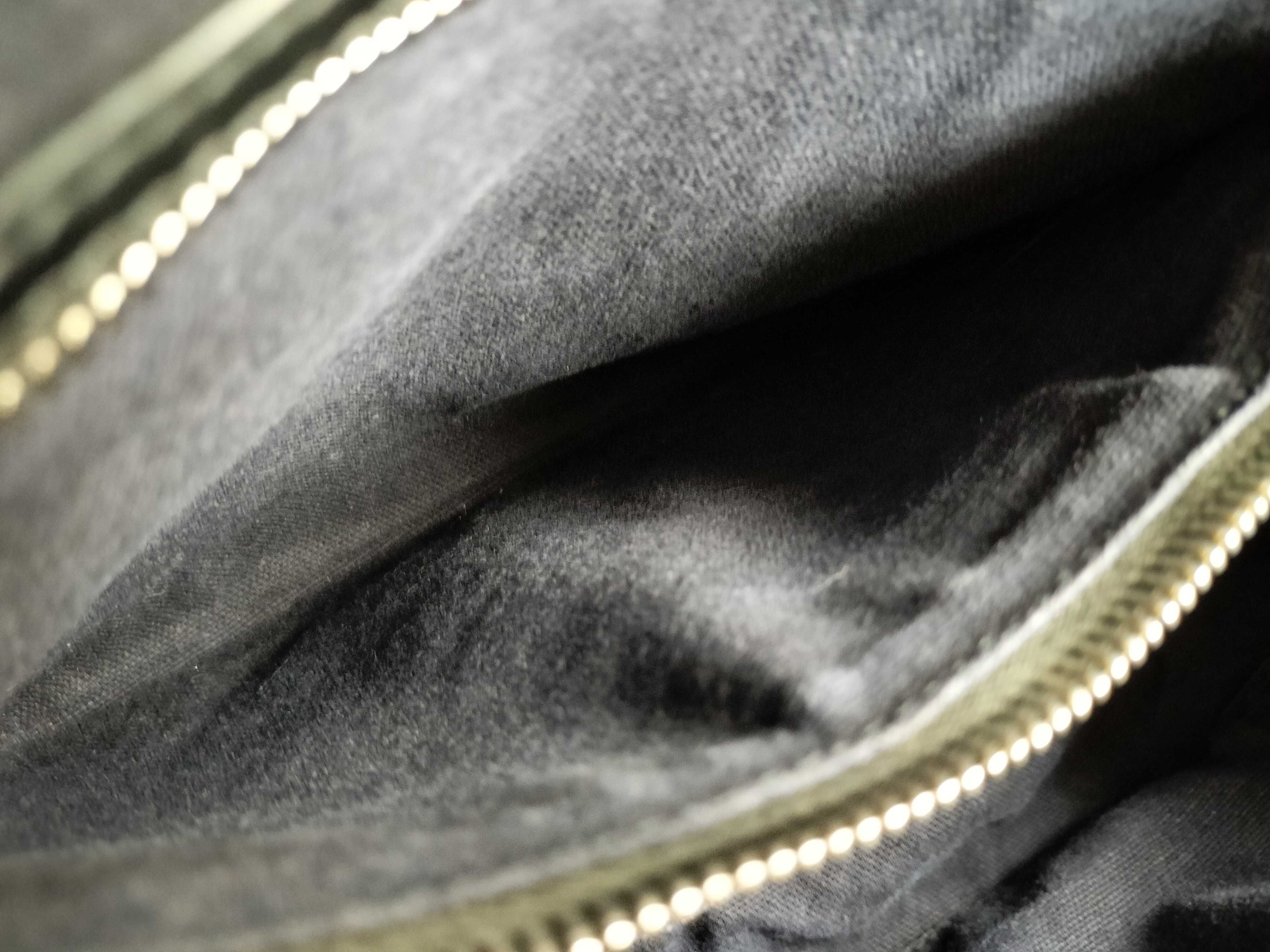 Antigona Shoulder Bag Handbag — view 12