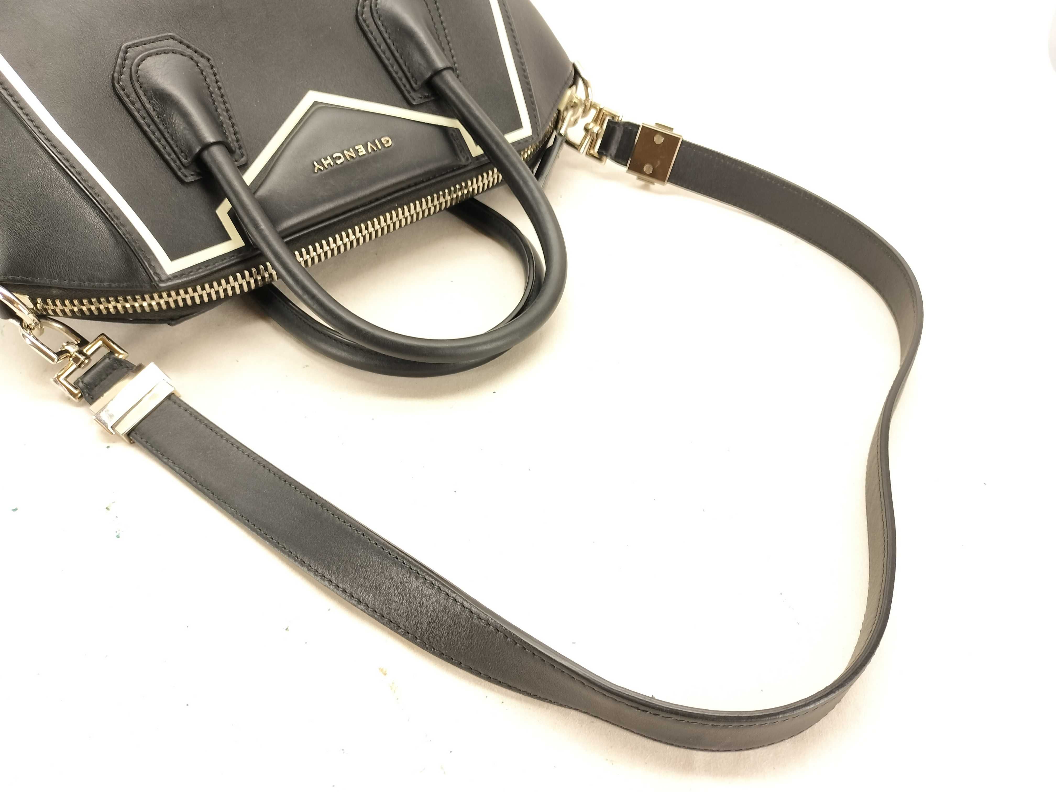 Antigona Shoulder Bag Handbag — view 4