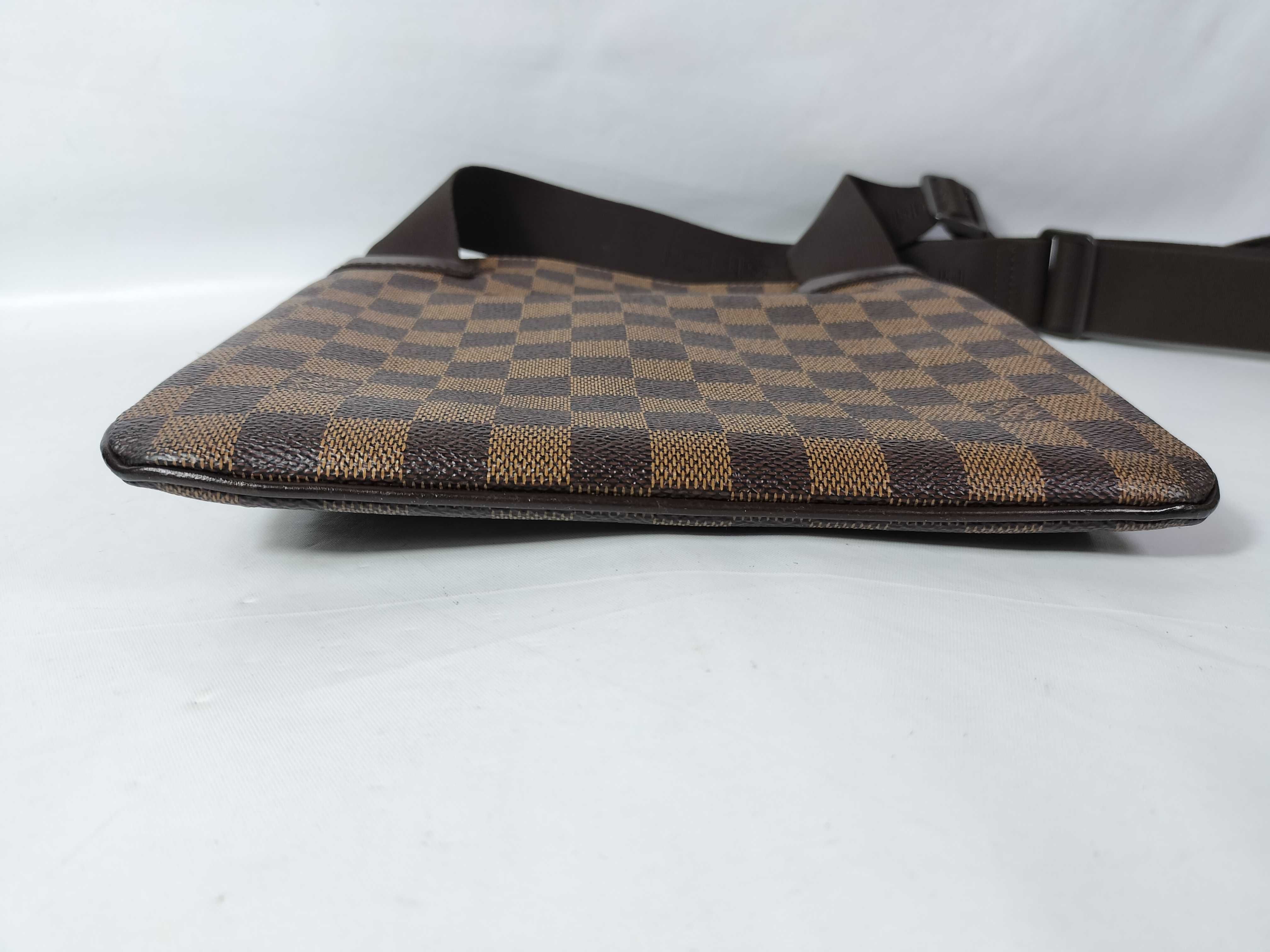 Damier Pochette Melville N51127 Shoulder Bag — view 6