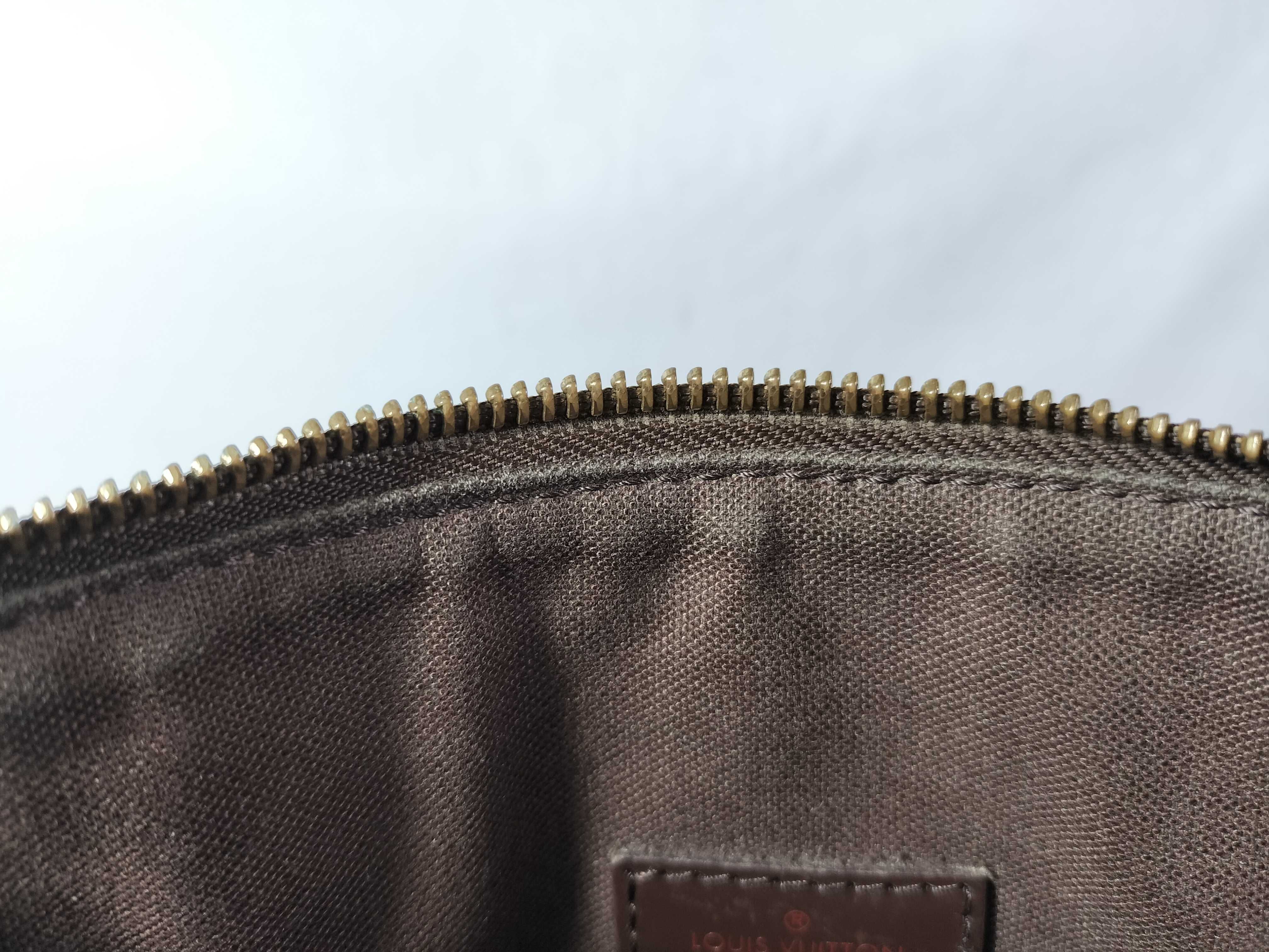 Damier Pochette Melville N51127 Shoulder Bag — view 10