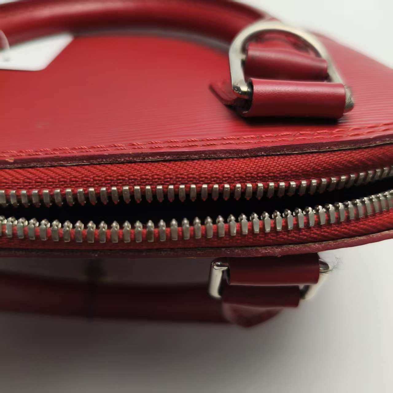 【*Shipped from: China*】LOUIS VUITTON Alma Leather Shoulder Bag — view 10